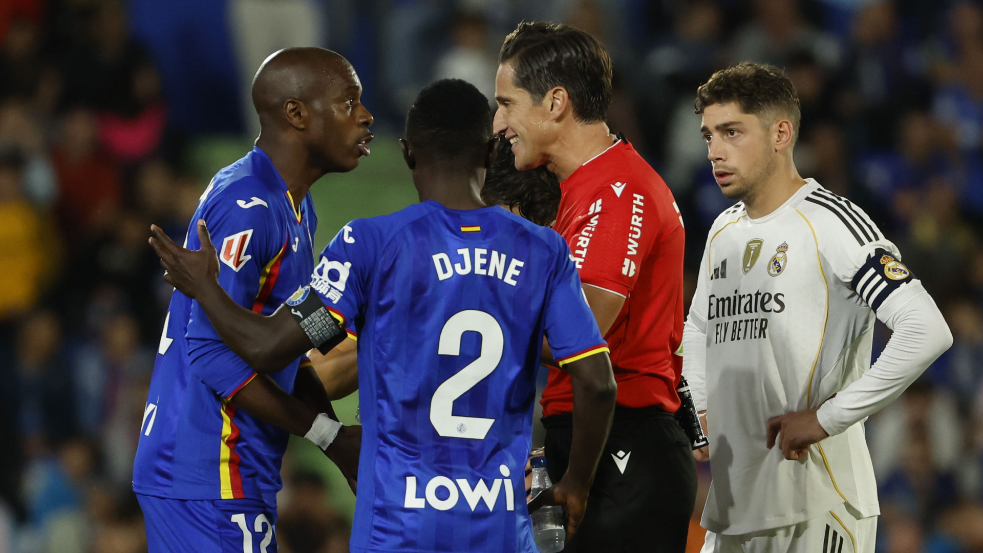 Nyom hace autocrítica tras ser expulsado ante el Real Madrid, pero niega que le tocara la cara a Vinicius