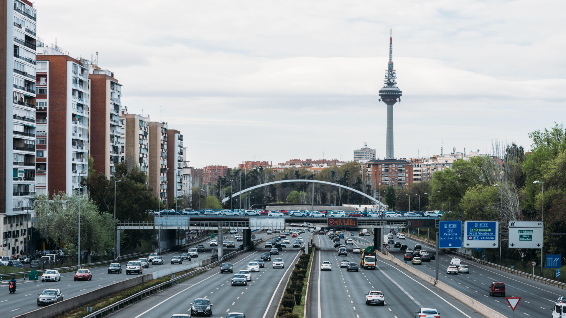 Estos 200.000 coches no podrán circular ni estacionar por Madrid en breve: pendientes de una nueva moratoria del Ayuntamiento