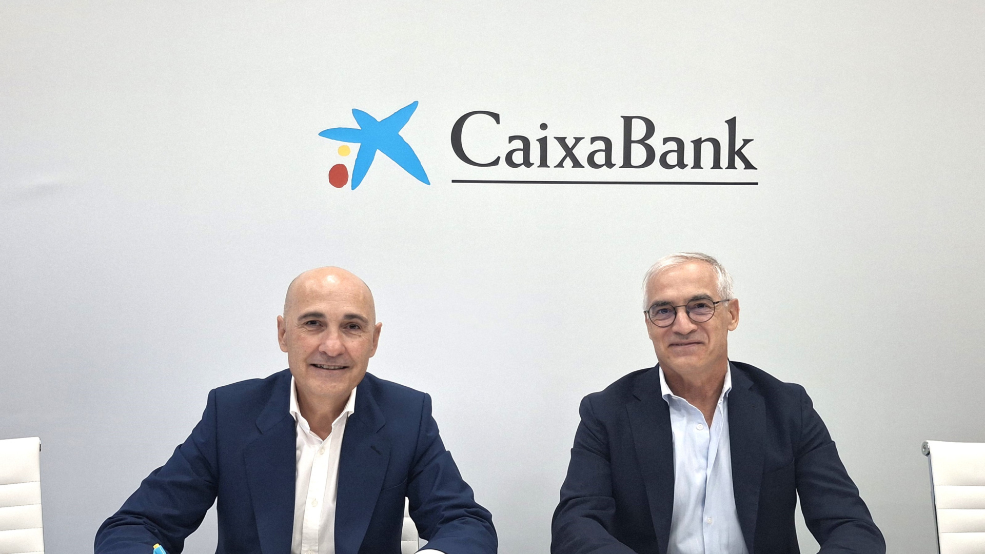 CaixaBank reafirma su compromiso con el sector vitivinícola