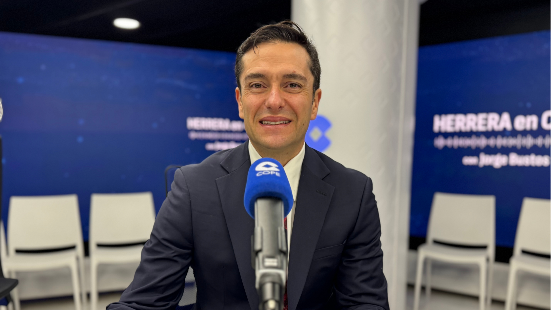 David Alandete, corresponsal en Washington: "Yo si fuera Zapatero estaría muy nervioso porque hay un tríangulo en Estados Unidos que no pinta bien para él"