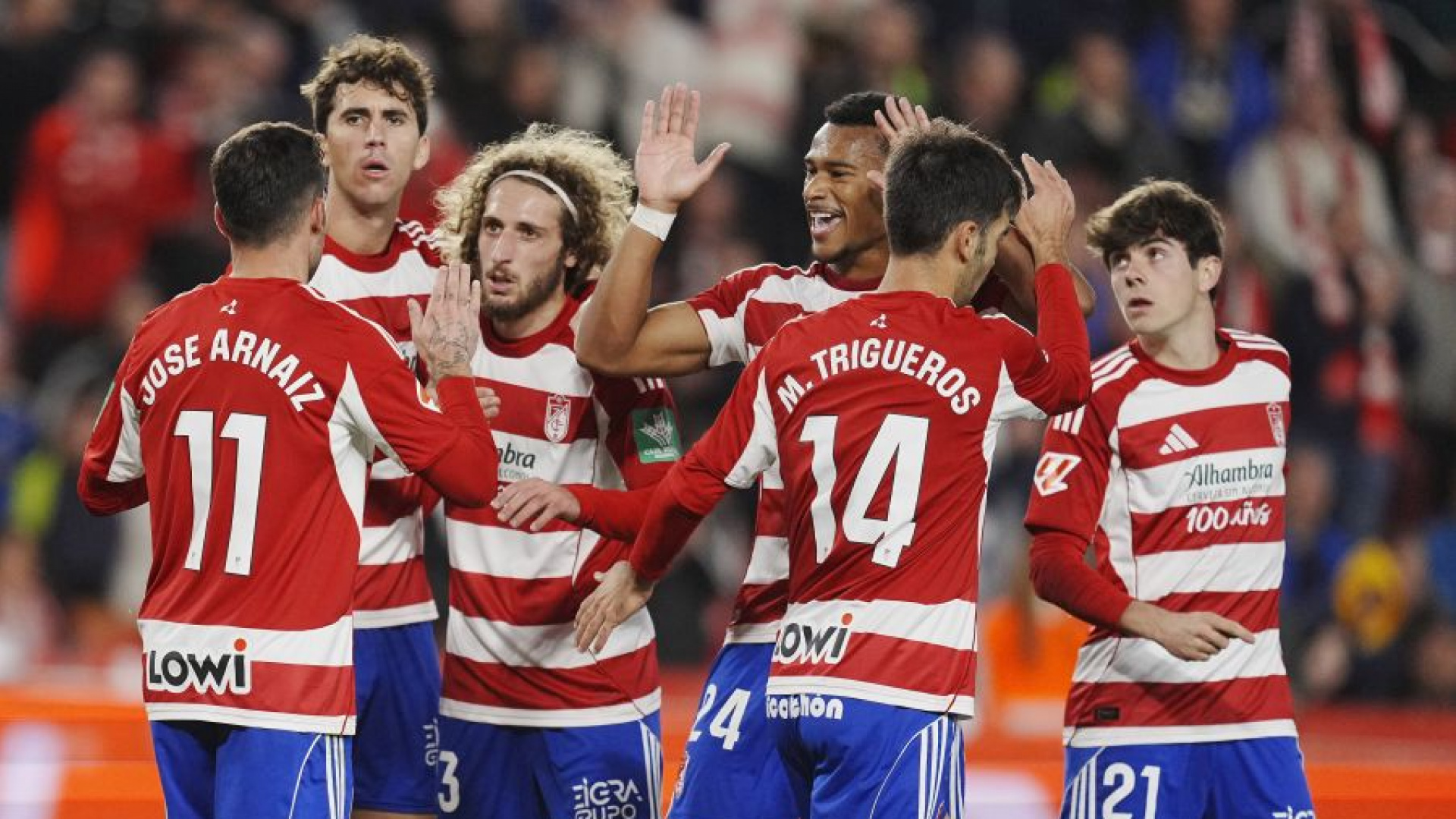 El Granada toma aire a costa de un Zaragoza cada vez más hundido