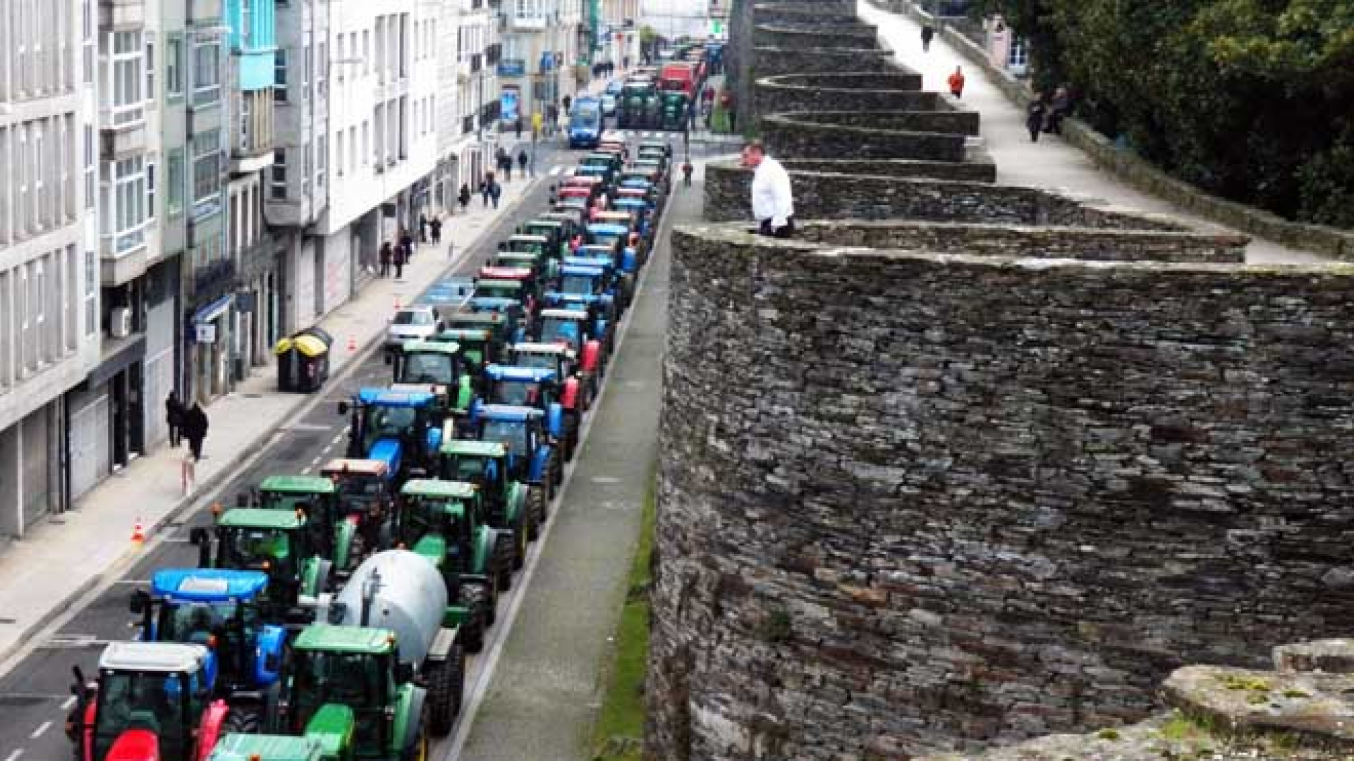 Agromuralla celebra su décimo aniversario con un acto para desmontar los "bulos" alimentarios