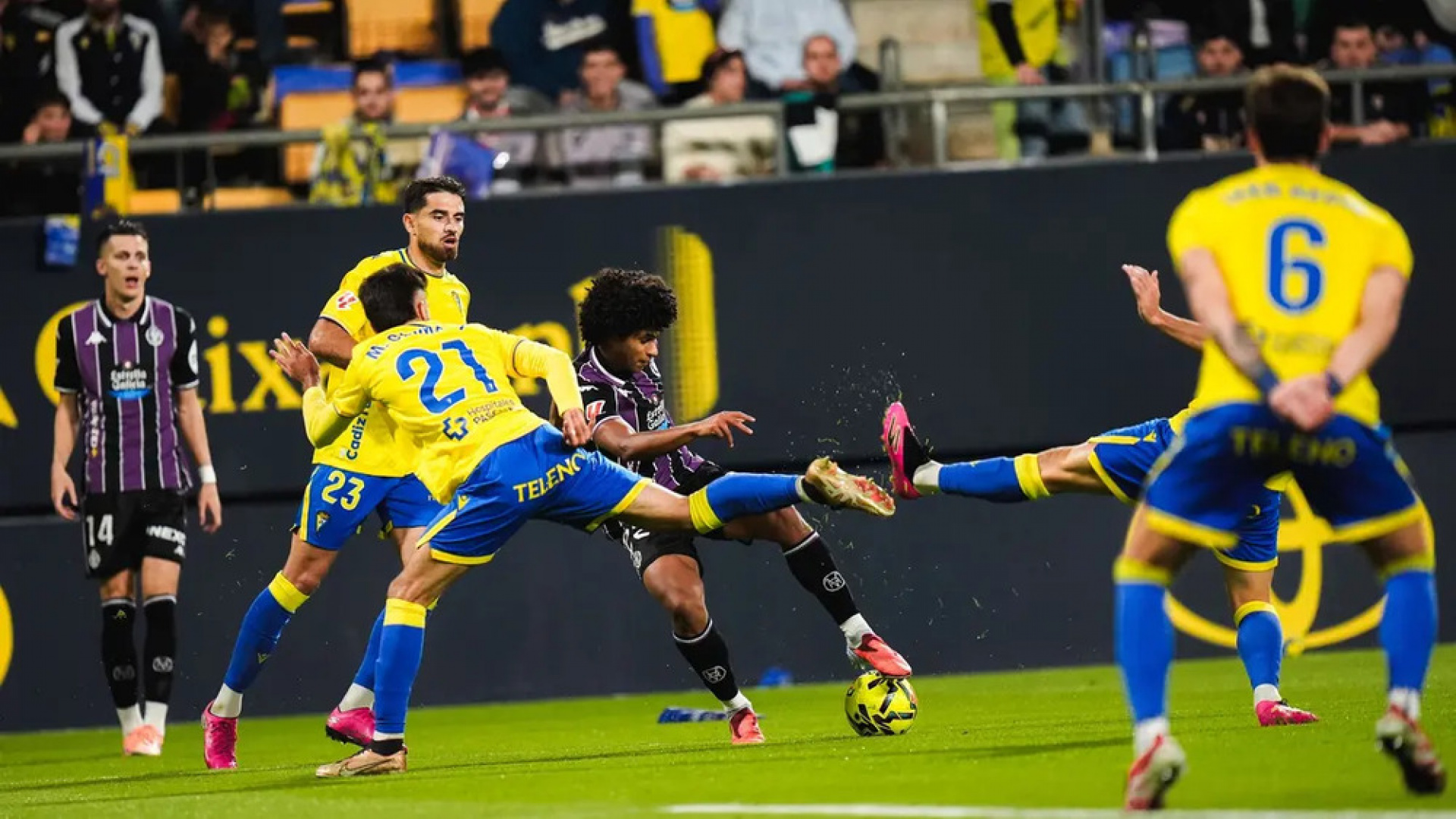 El Tertulión de COPE Cádiz: un Cádiz de dos caras se frustra con el gol y estalla contra el arbitraje