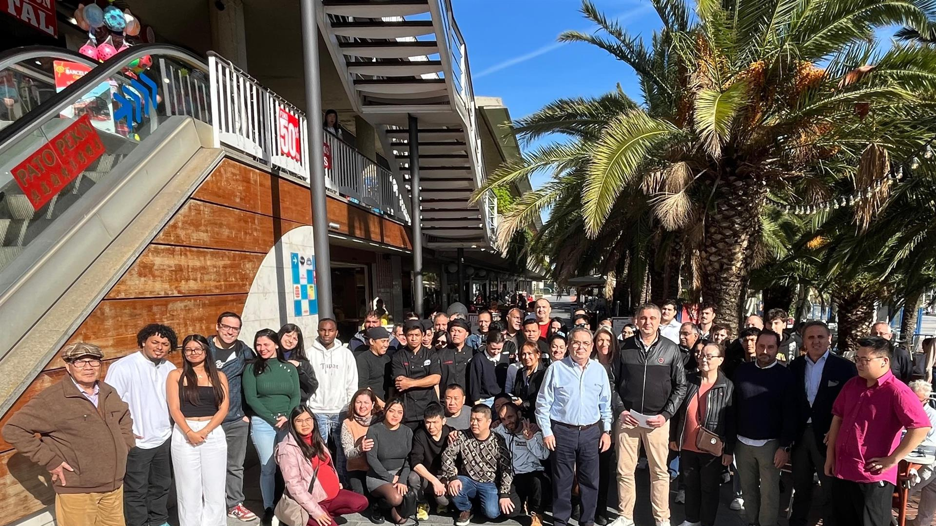 Los comerciantes del Moda Shopping apelan a Collboni para evitar su desalojo