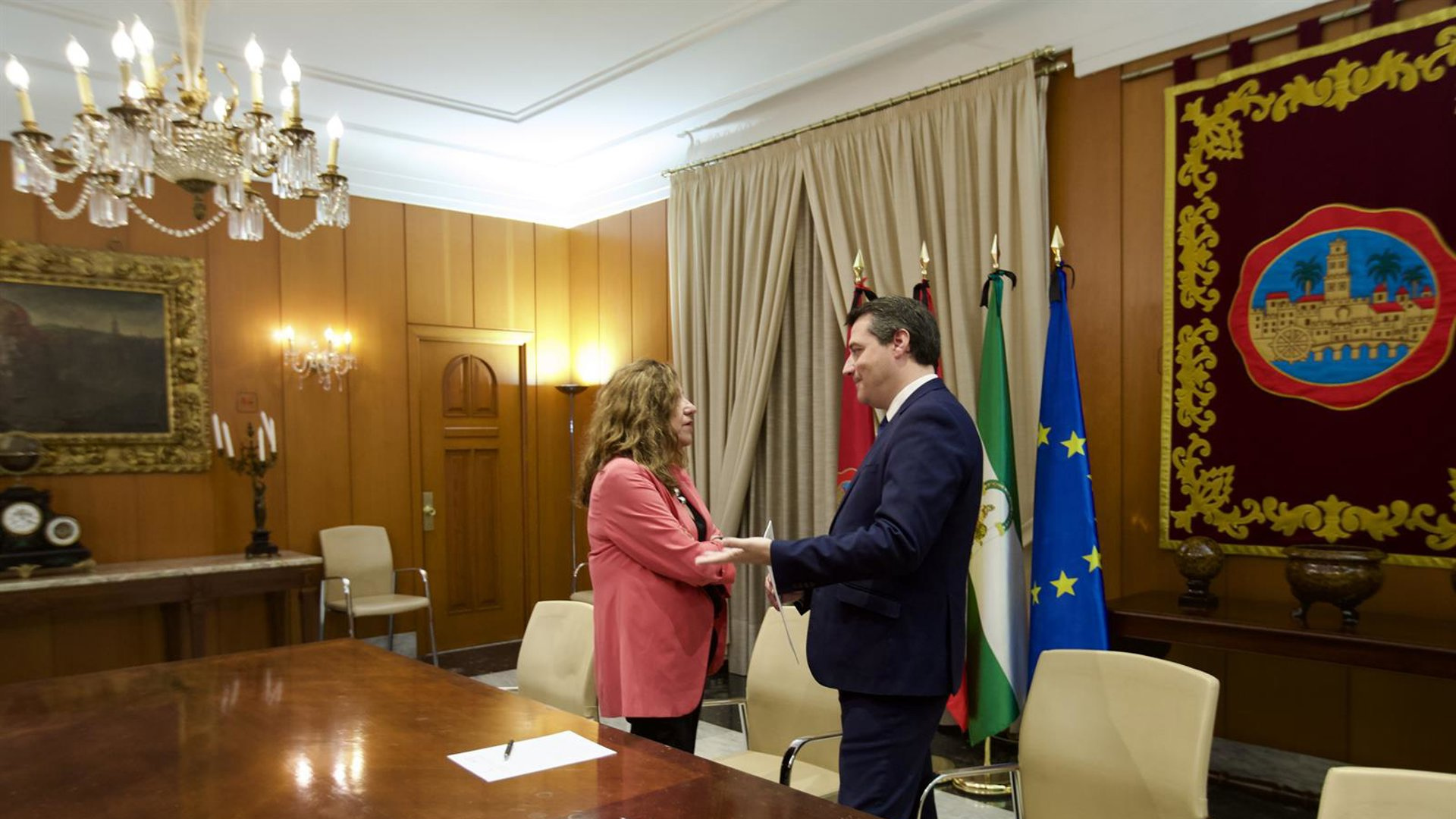 El presidente de la FAMP valora "la voluntad firme" de la Junta por "la calidad de educación y confort de niños"