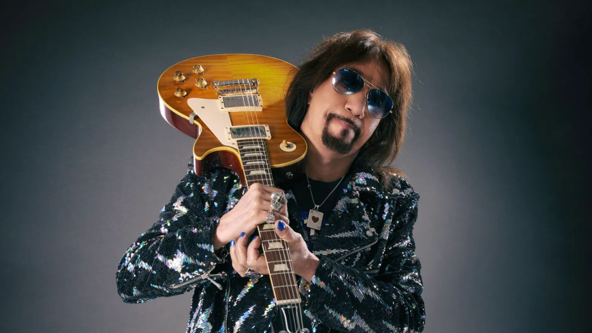 Sale a la luz la causa de la muerte de Ace Frehley, guitarrista de KISS