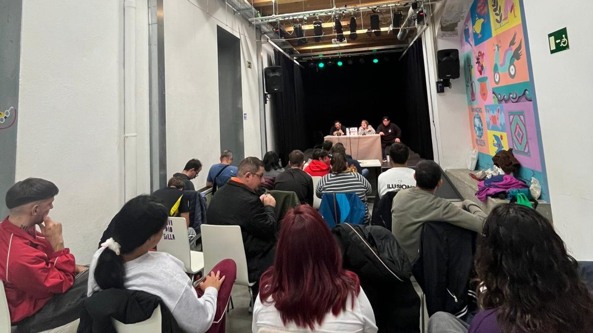 Kairós estrena la segunda temporada de su podcast 'Enrédate con Kambalache' con un nuevo formato en directo en La Harinera