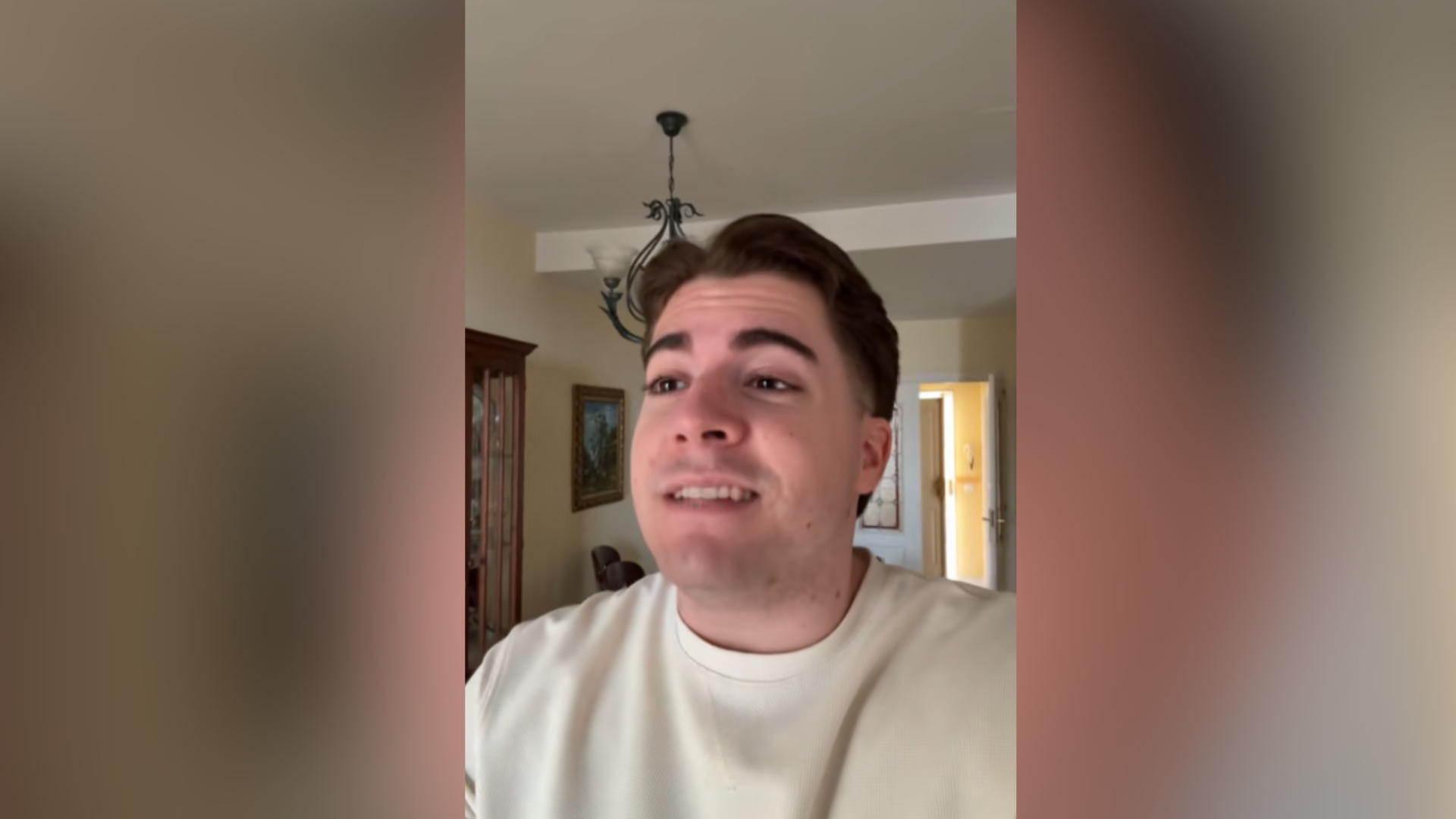 Ale Santello, sevillano en Madrid: "Con lo sencillo que es en Sevilla y lo complicado que es aquí, venden churros por unidades, ¿eso cuándo ha sido así?"