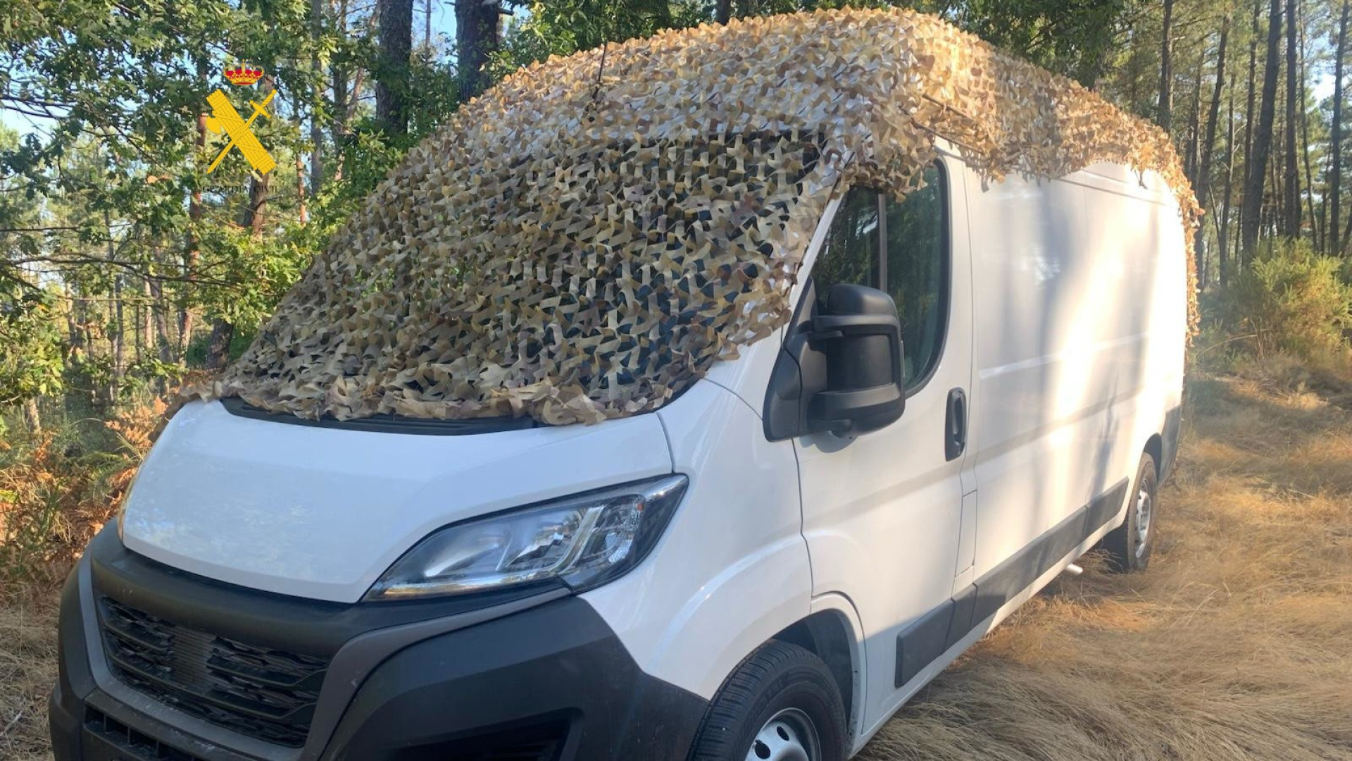 La Guardia Civil localiza en Sober (Lugo) a un menor buscado por Alemania que vivía en el monte con su madre