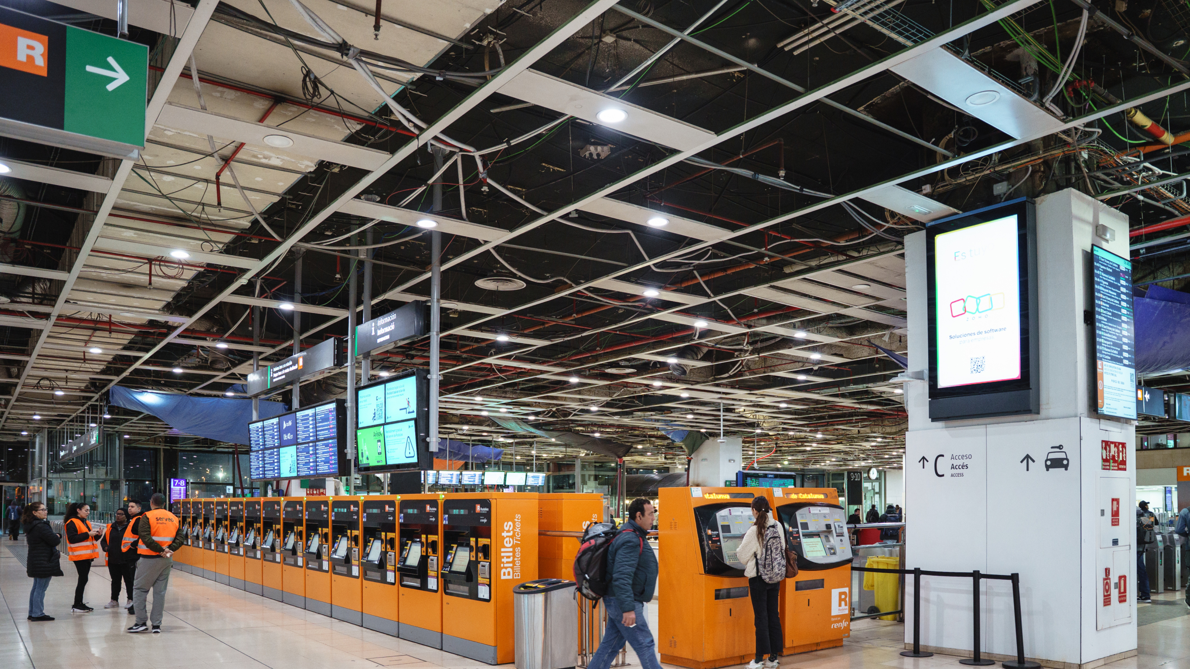 La huelga de Renfe arranca en Cataluña con un caos en los servicios mínimos