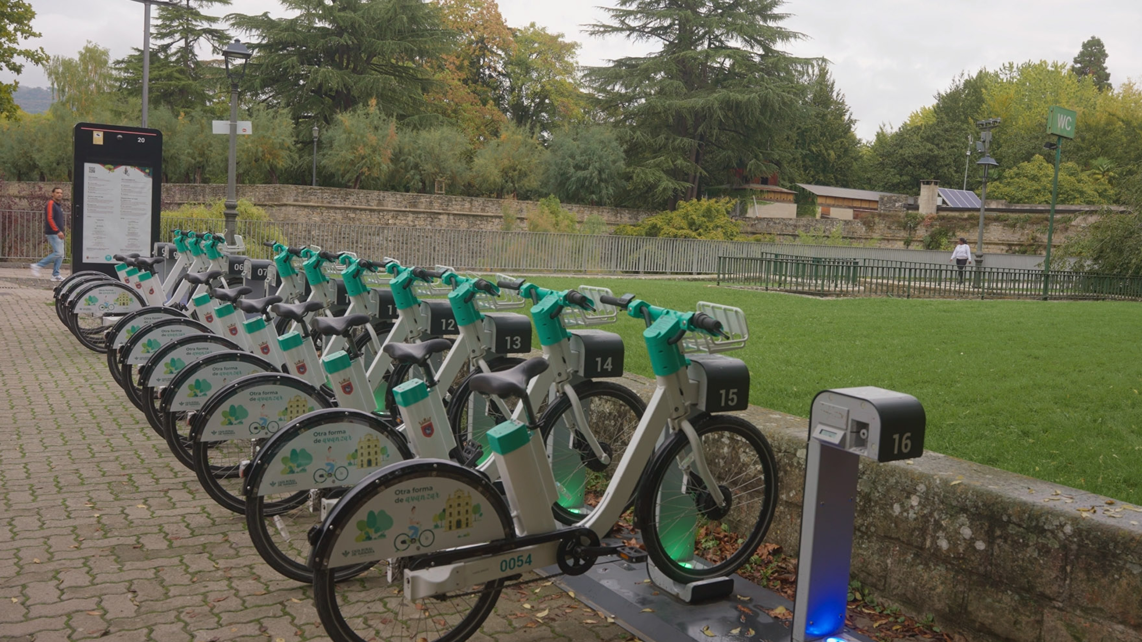 El futuro de la bicicleta eléctrica en Pamplona: el Ayuntamiento licitará un nuevo servicio ante la crisis del actual