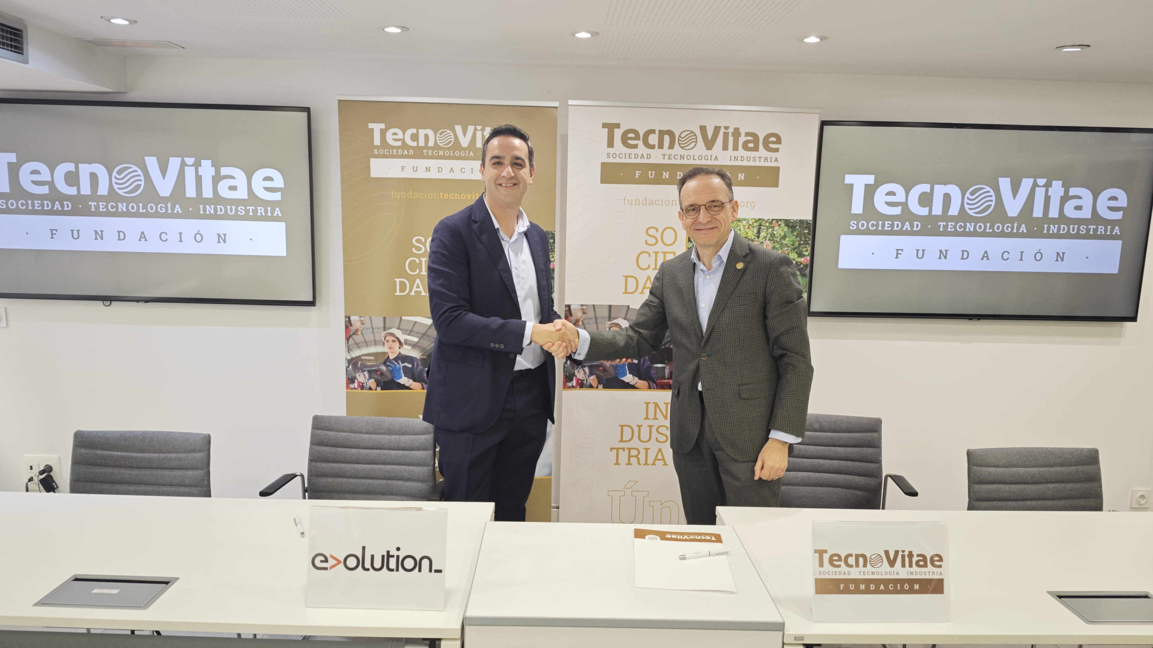 TecnoVitae y Evolution se alían para impulsar la financiación de proyectos innovadores