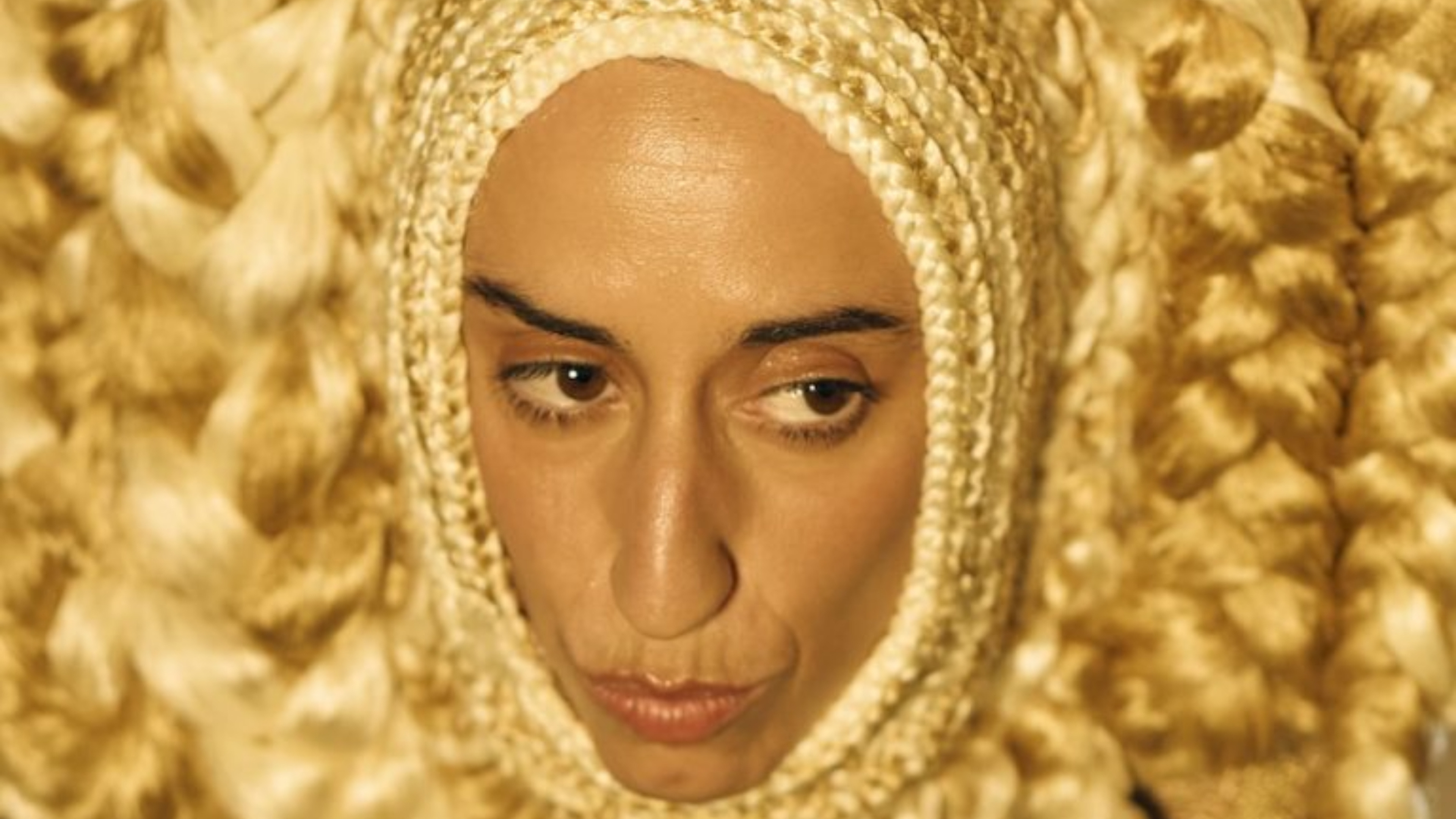 La bailarina que se hizo pastora lleva su experiencia con 100 ovejas al escenario