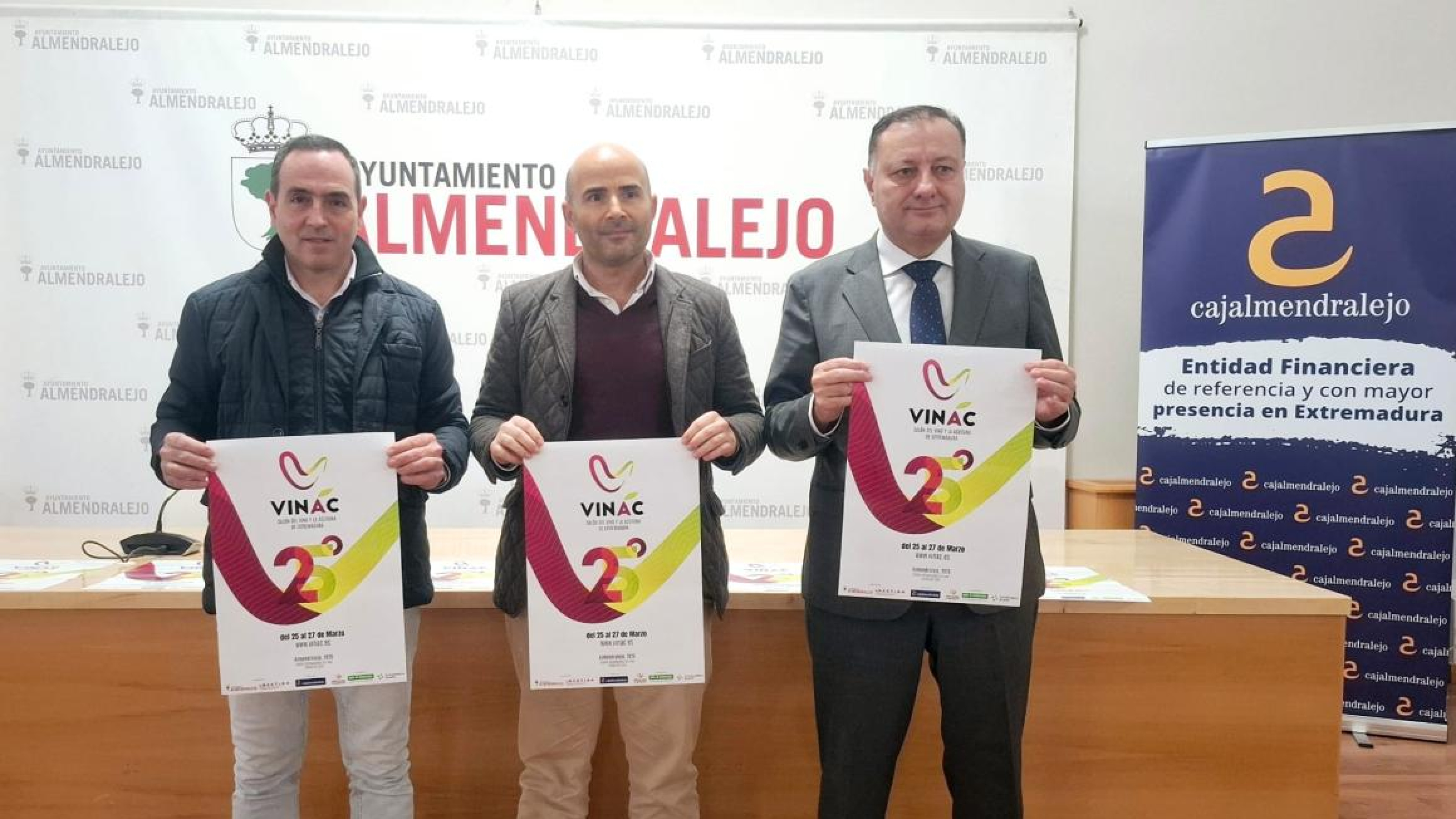 VINAC renace por su 25 aniversario: el Salón del Vino de Extremadura recupera su nombre y estrena imagen