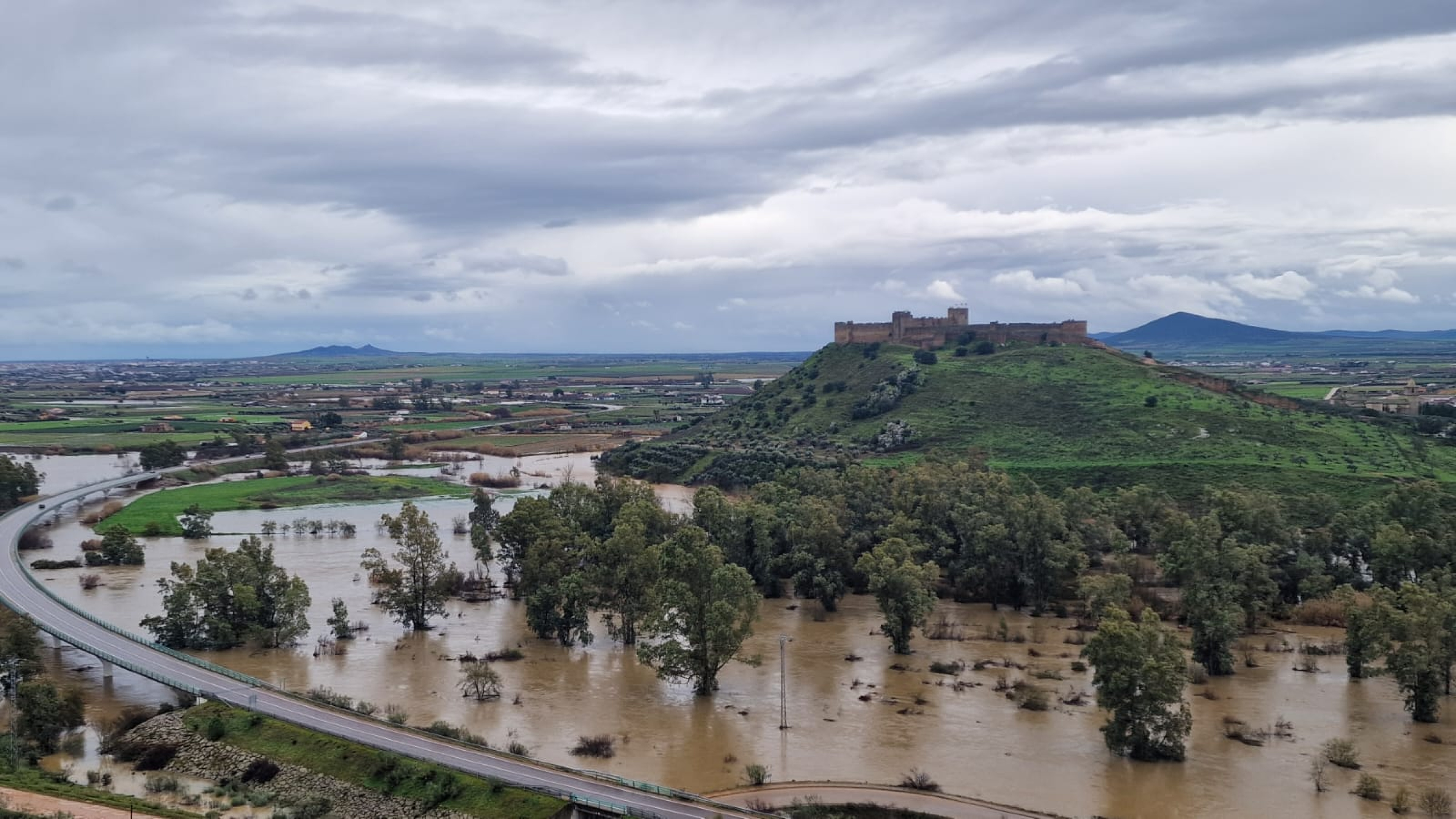 La borrasca ‘Nils’ pone en alerta a Extremadura con ríos desbordados y pueblos evacuados
