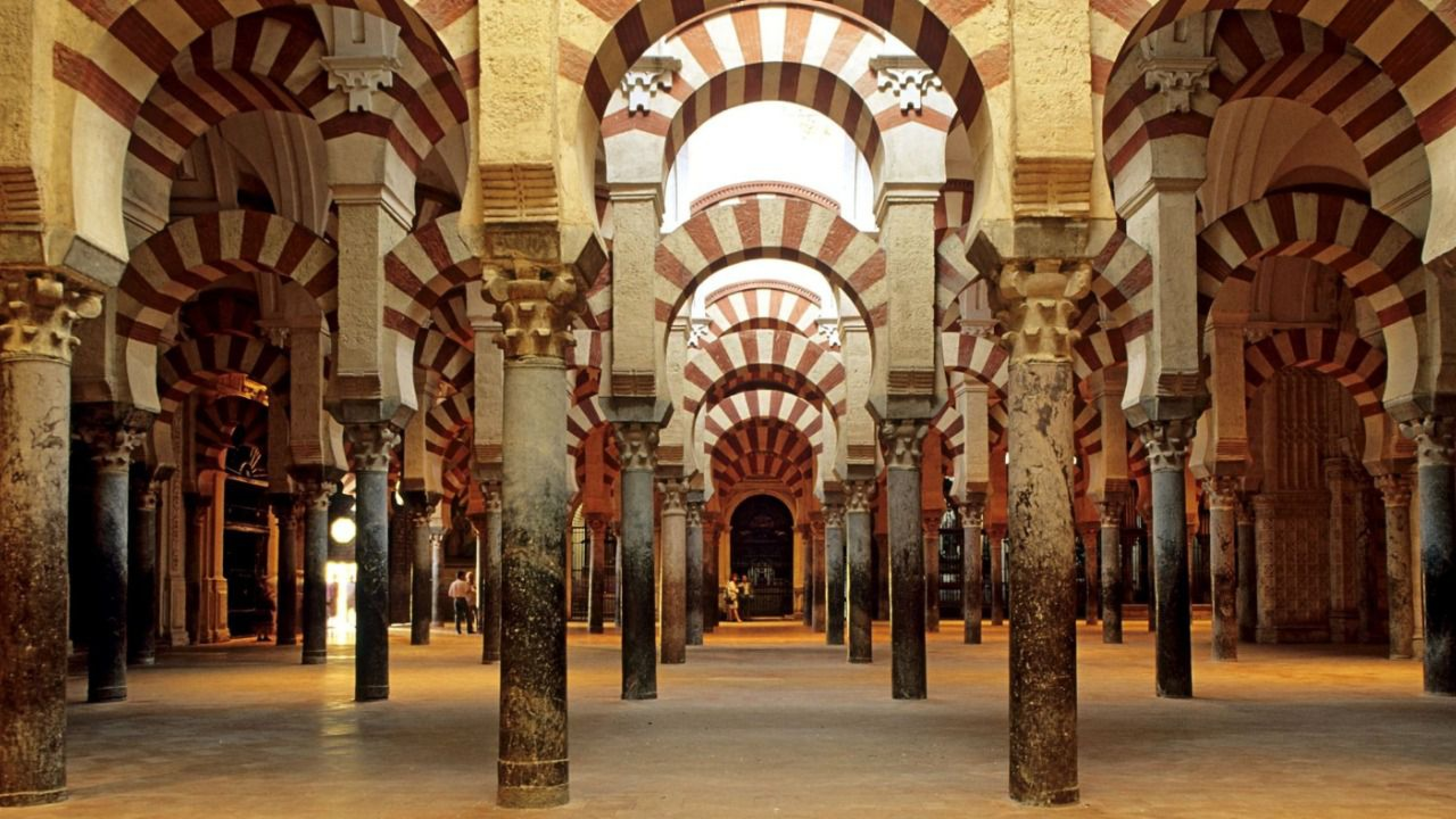 La Mezquita-Catedral de Córdoba: epicentro del diálogo ecuménico entre musulmanes y cristianos desde la belleza y la cultura