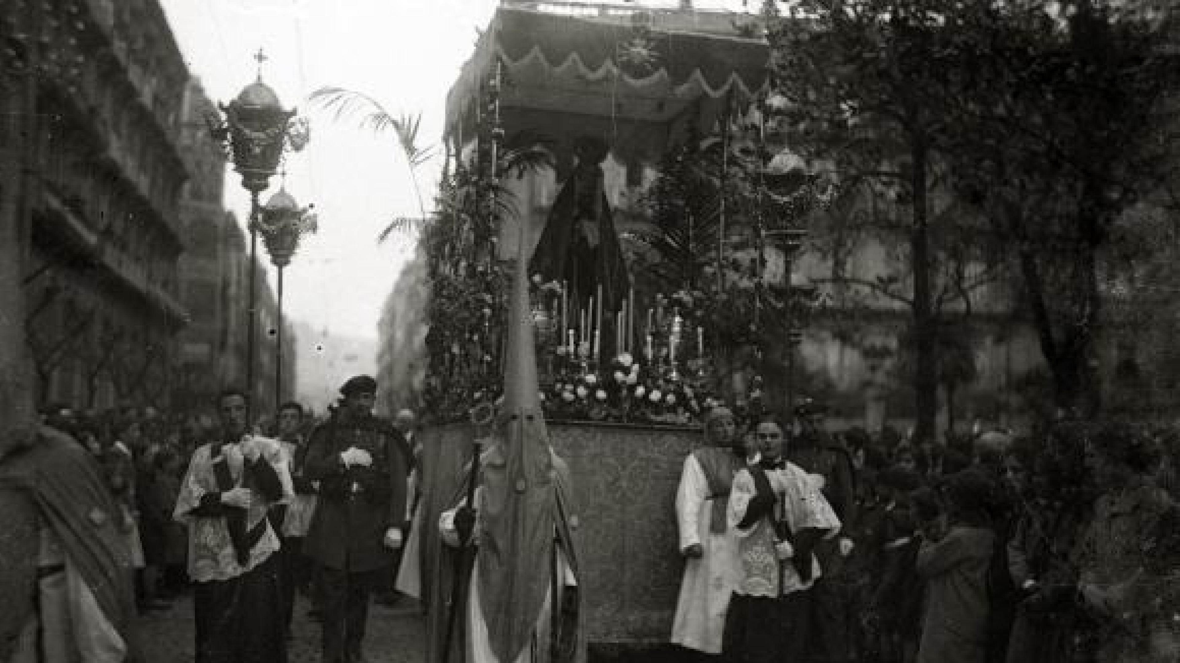 San Sebastián recupera las procesiones de Semana Santa medio siglo después