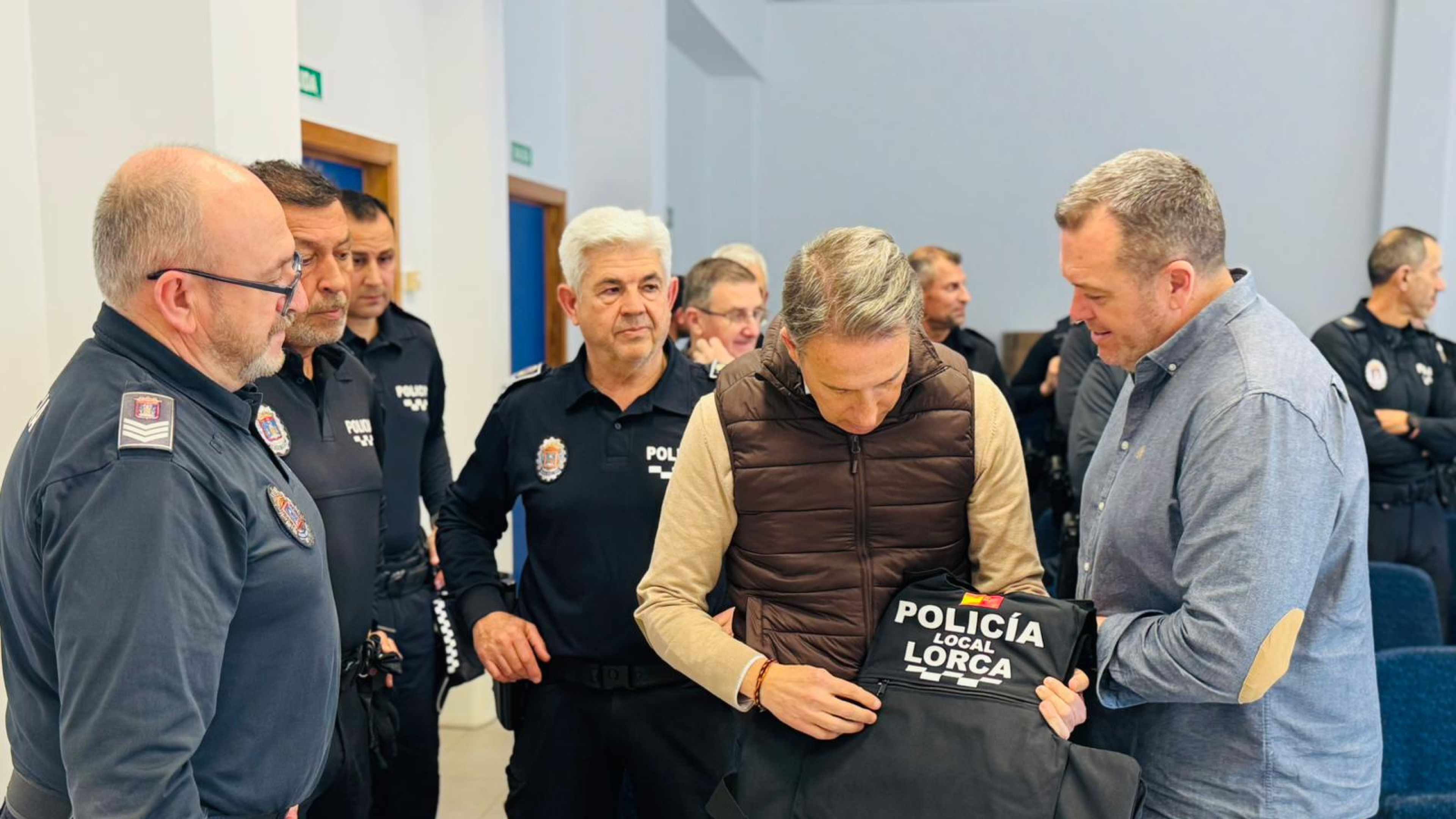 Lorca equipa a su Policía Local con nuevos chalecos antibalas y más medios
