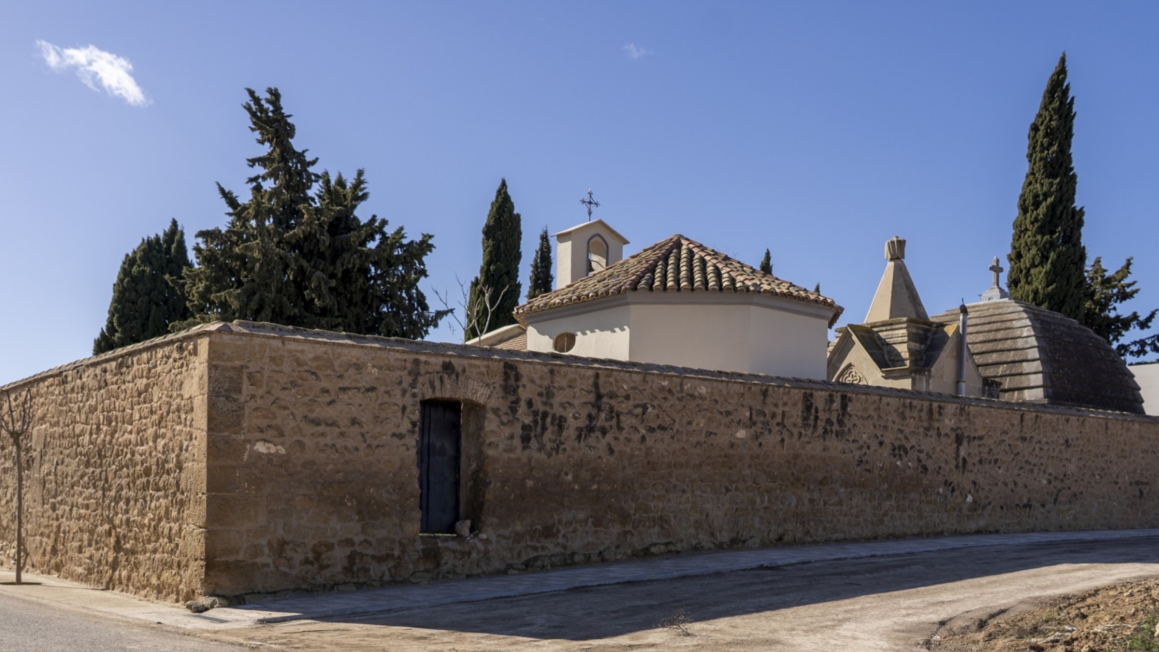 Fitero transforma su cementerio en un espacio accesible y seguro para todos