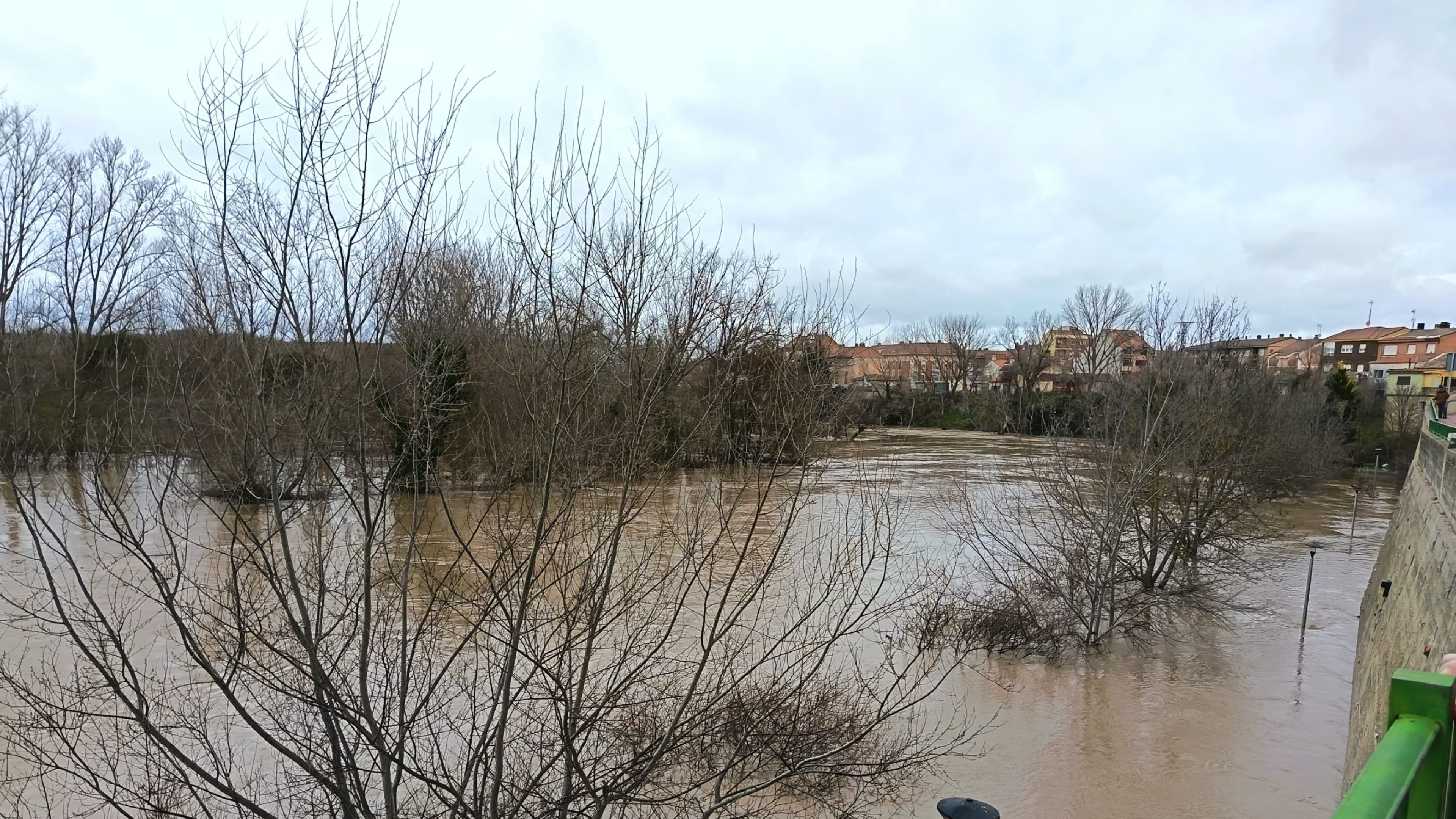 Los daños por las riadas de febrero en Tudela de Duero (Valladolid) se disparan a la espera de las ayudas públicas