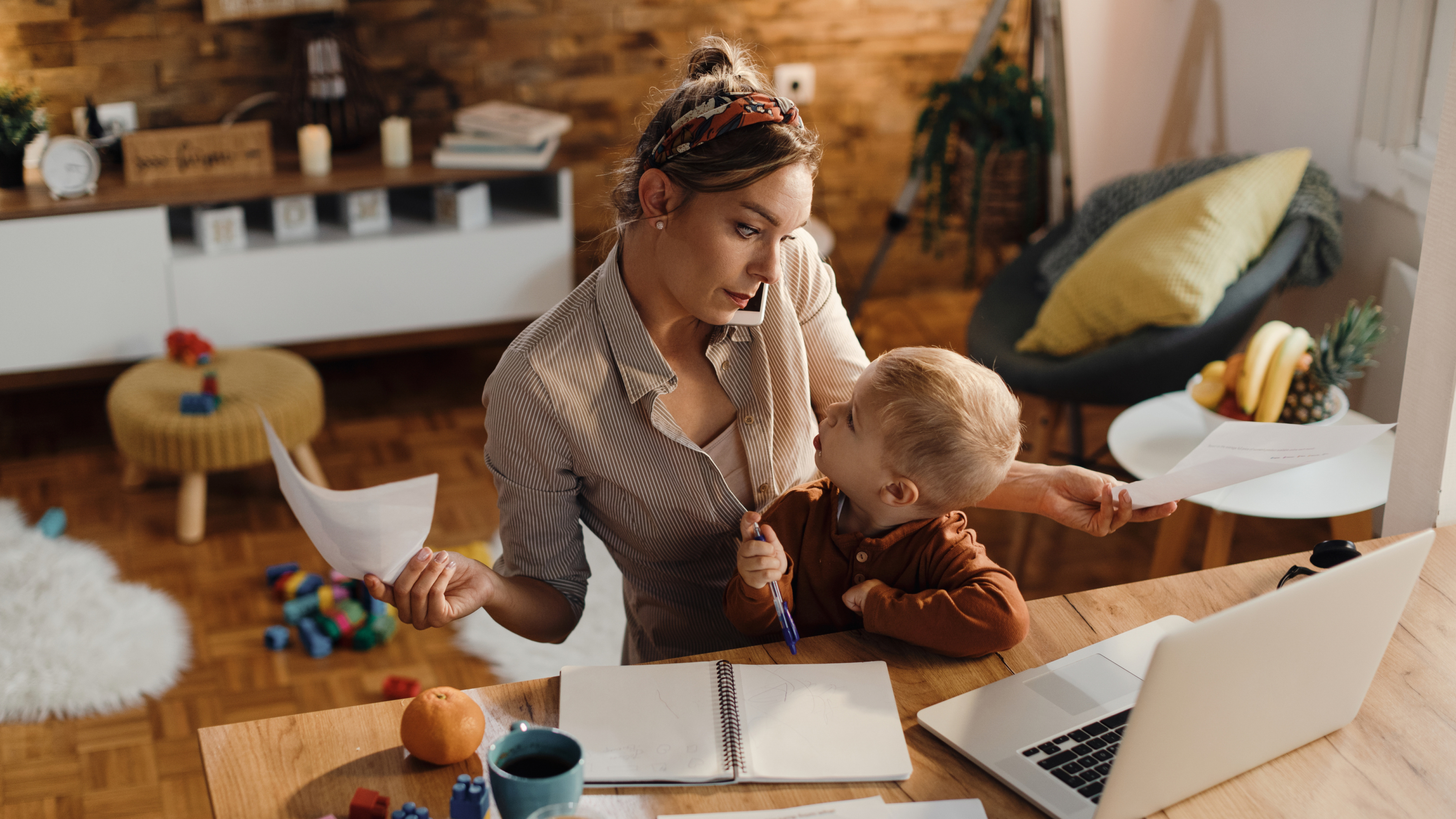 La conciliación y la salud mental en el trabajo desbordan los despachos profesionales