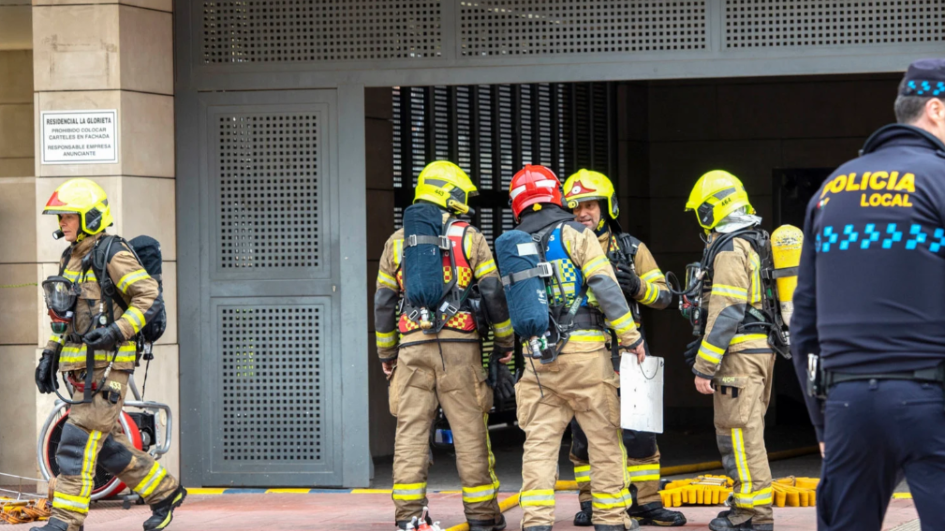 Un incendio calcina por completo una vivienda en Logroño sin dejar heridos: Este despiste es el origen principal del fuego en casa