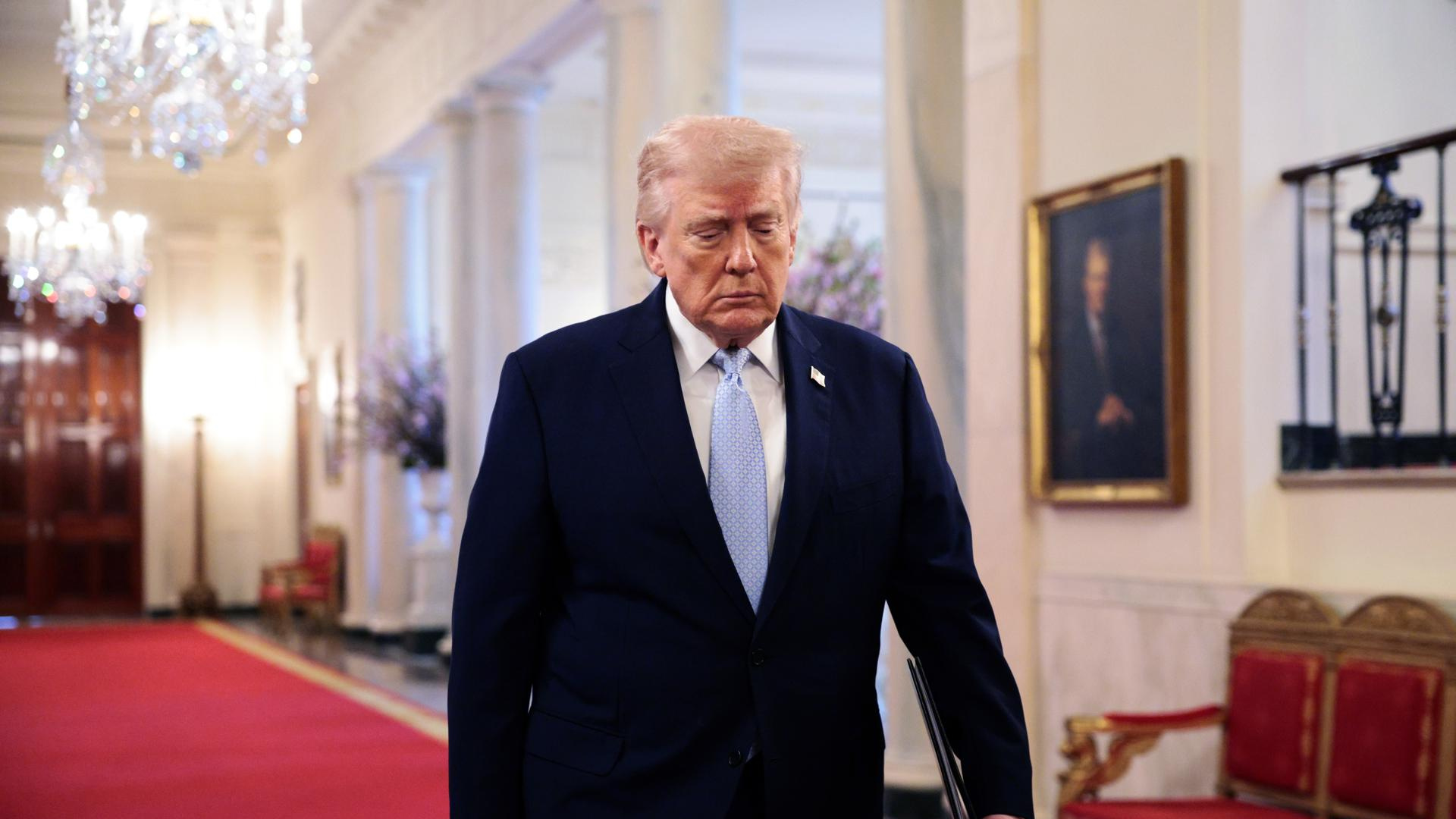 Trump revela que el segundo militar rescatado del caza abatido por Irán está grave