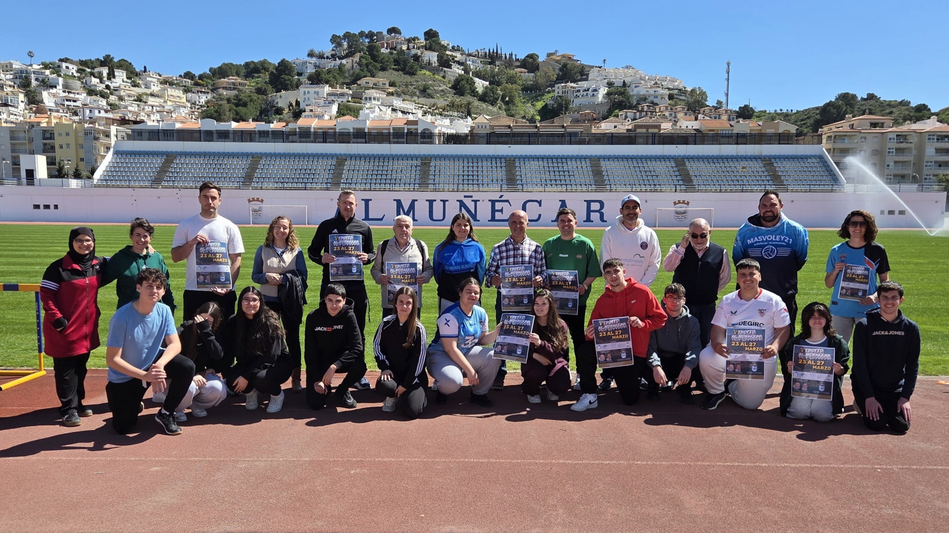Almuñécar, con cinco deportes y 700 alumn@s, acoge el V Trofeo Al-Munakkar