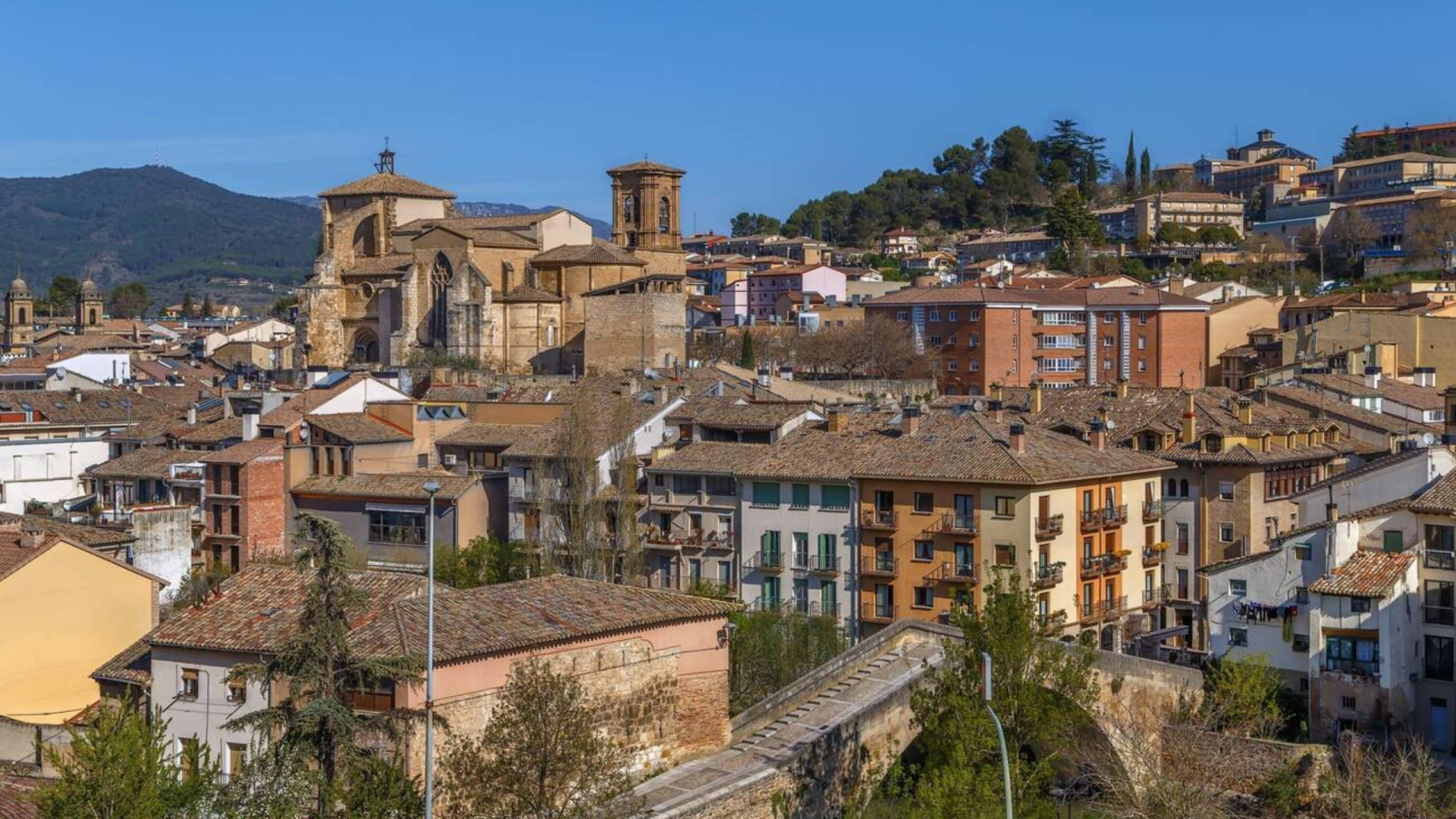 Una experta desvela las claves del habla navarra: del 'pues' al 'si yo sería'