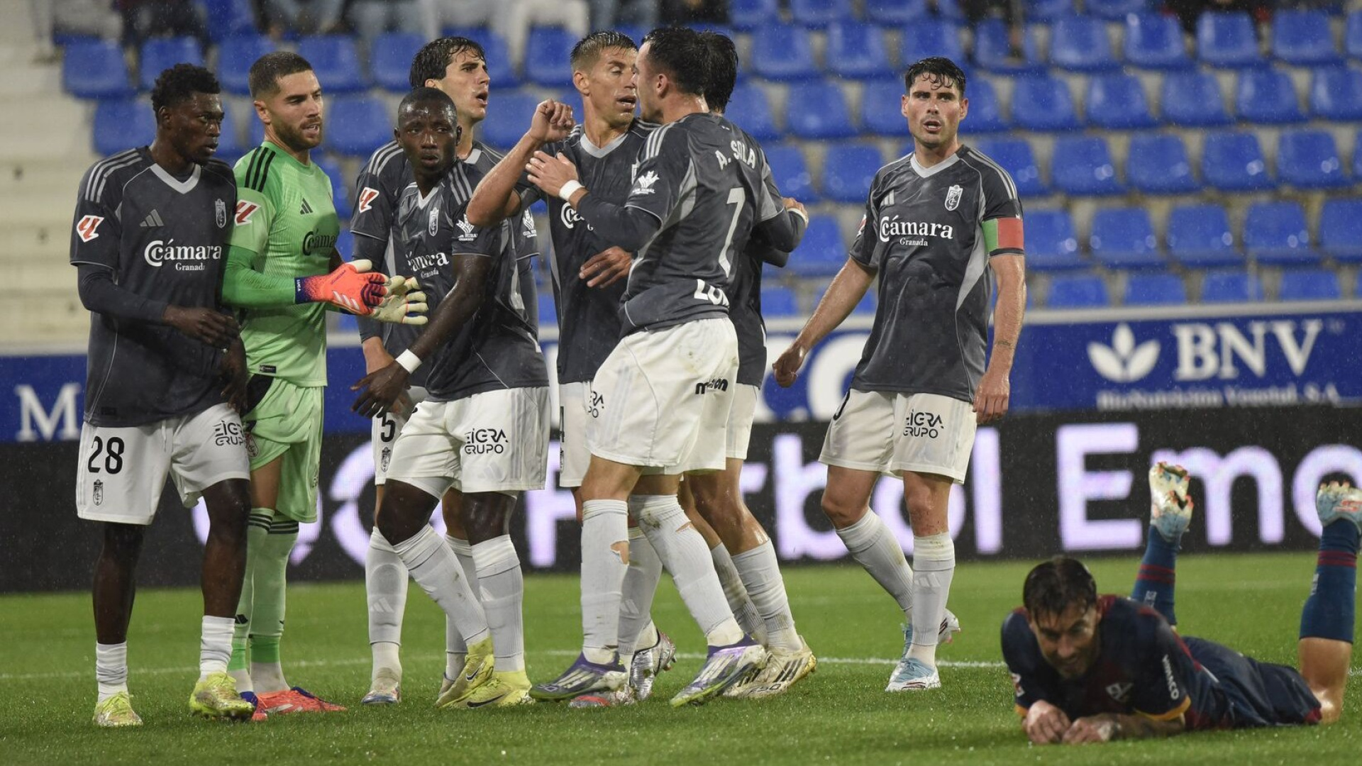 El Granada CF no desvela todavía su secreto para el partido frente al Huesca