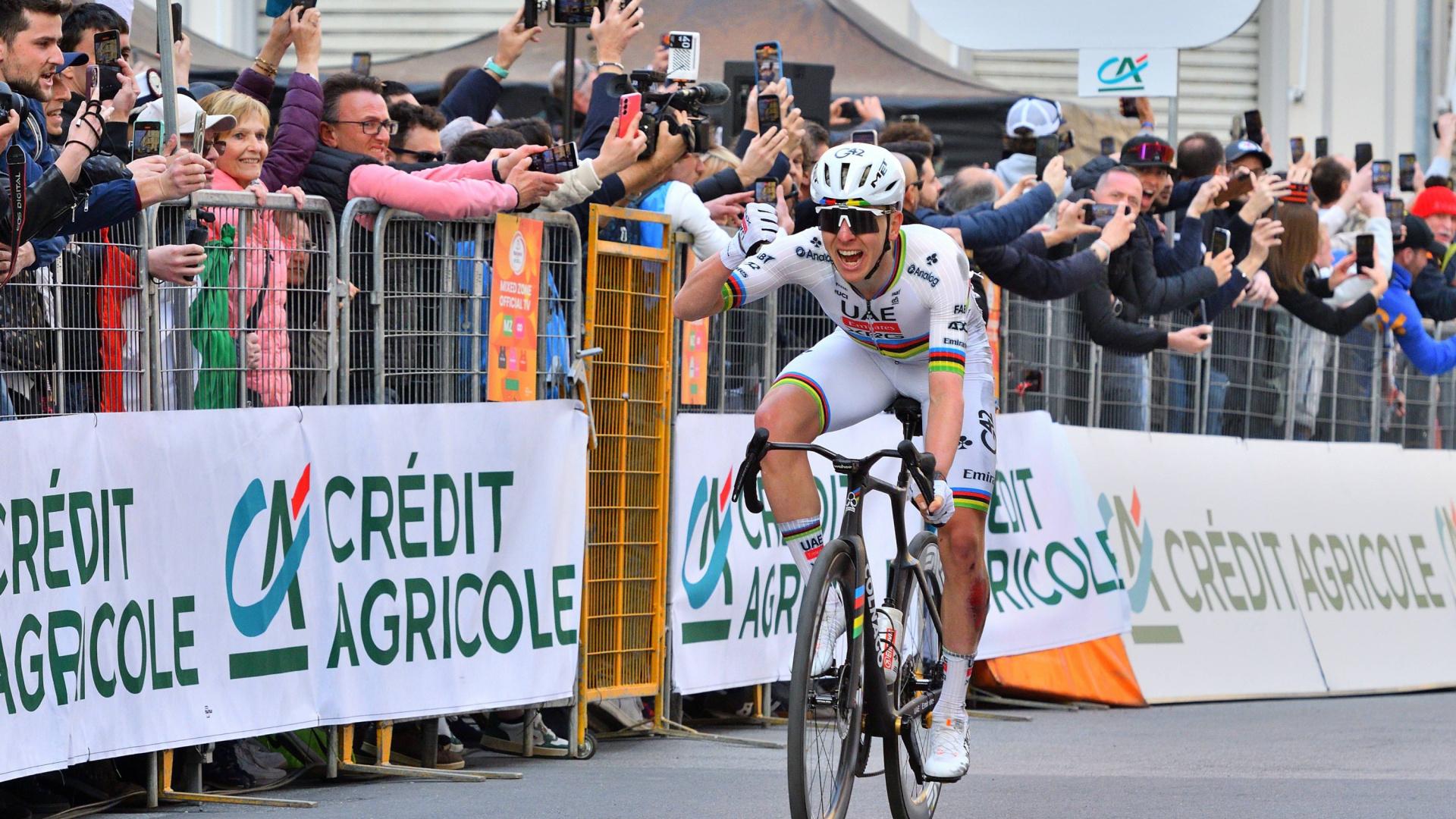 Pogacar, además de sobreponerse a una caída, ganó la Milán-San Remo con el cuadro de su bicicleta dañado