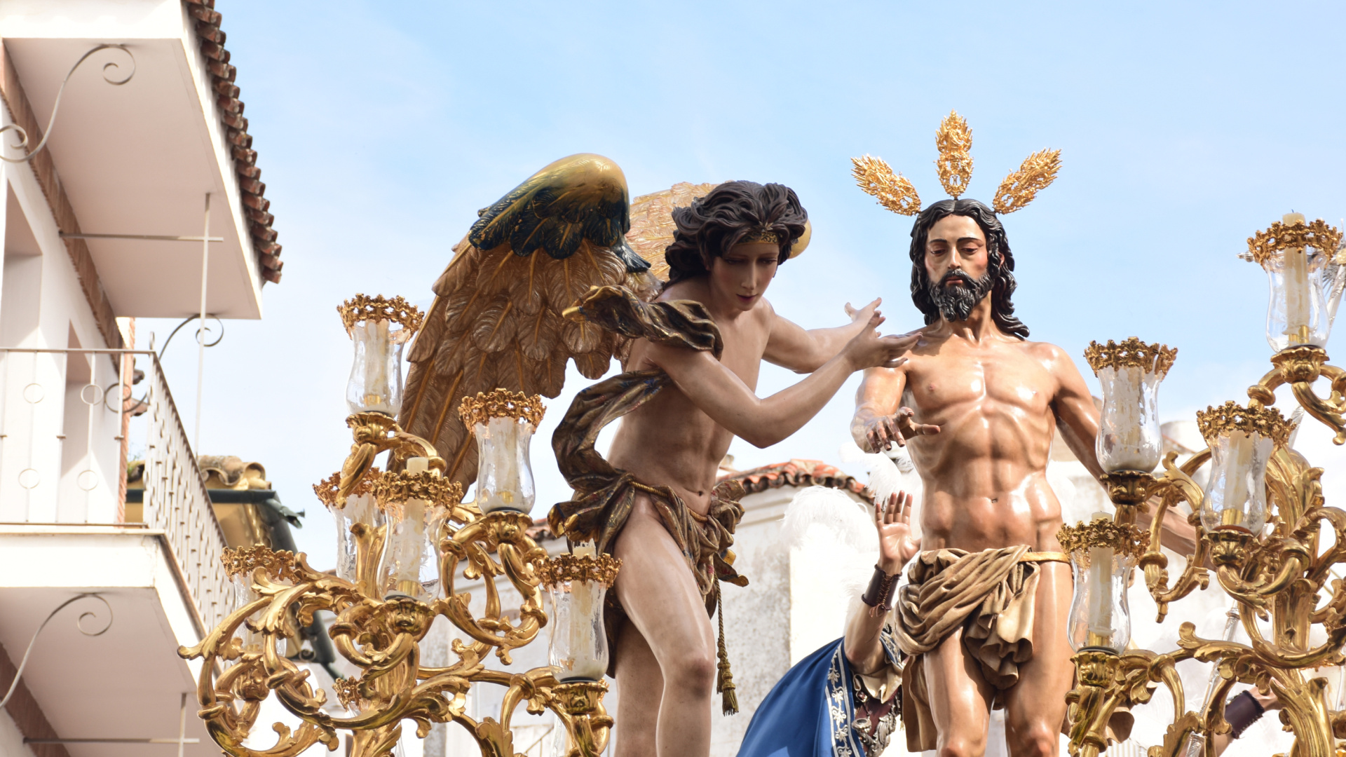 Tradición y devoción se dan cita en el Domingo de Resurrección en Córdoba