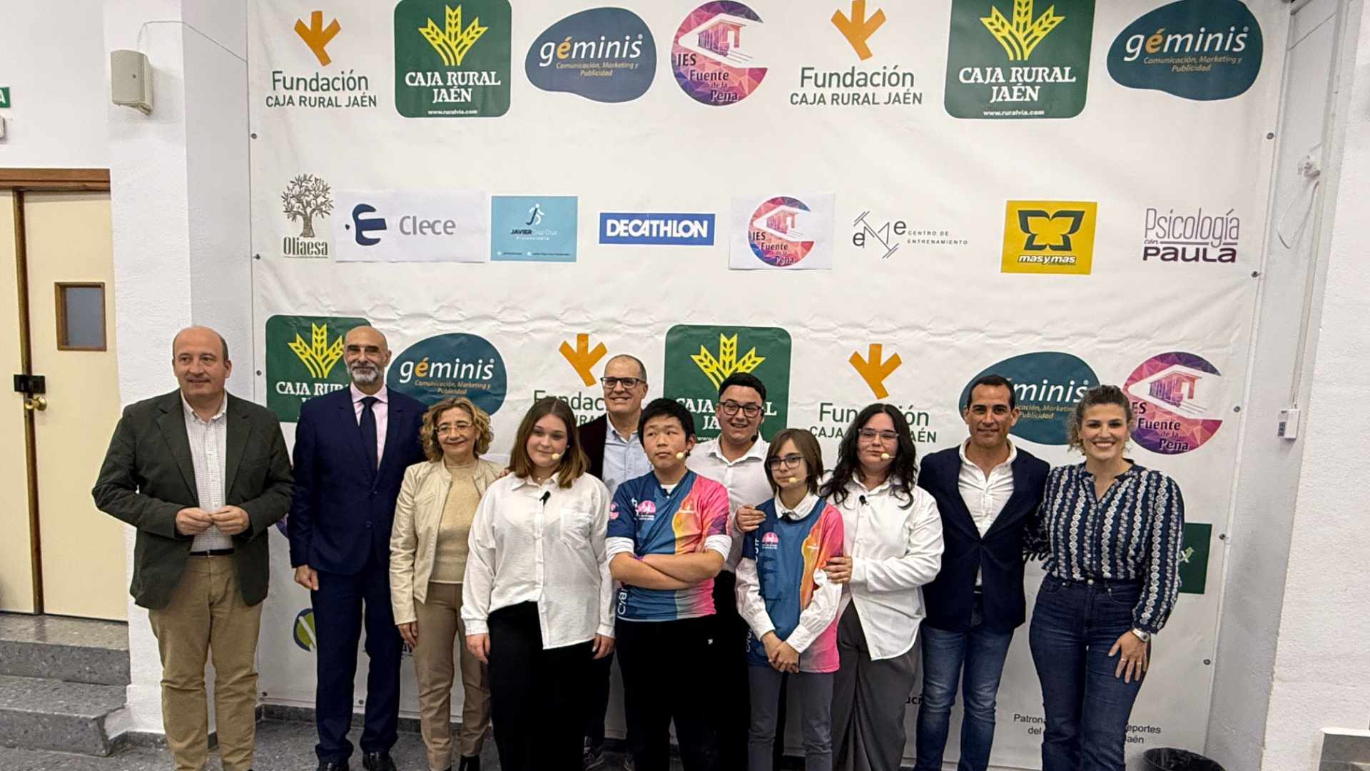 El Trail Fuente de la Peña une deporte y solidaridad en un recorrido por los emblemas de Jaén