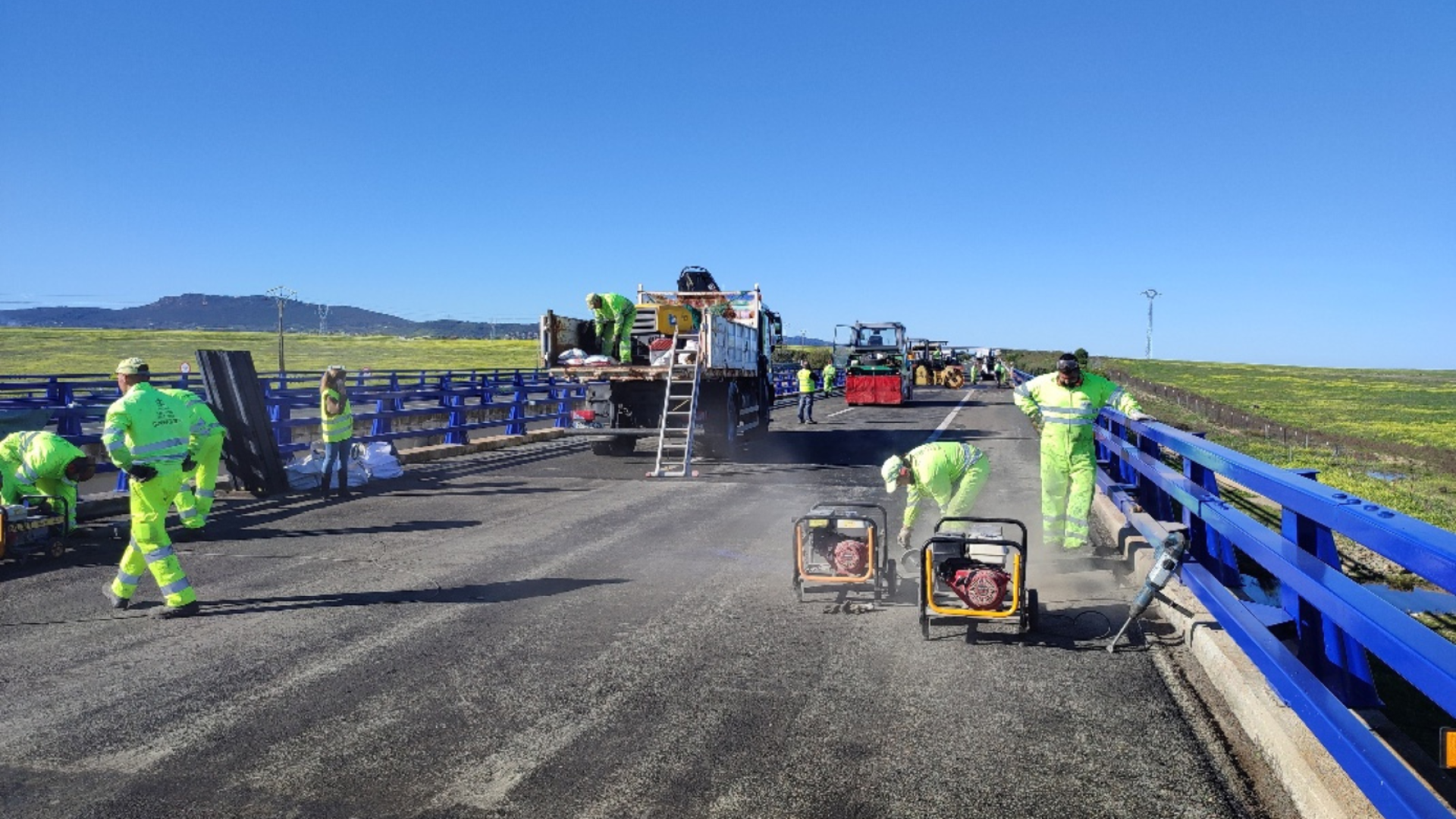 Transportes destina 11,2 millones a la mejora del firme en las carreteras de Cáceres