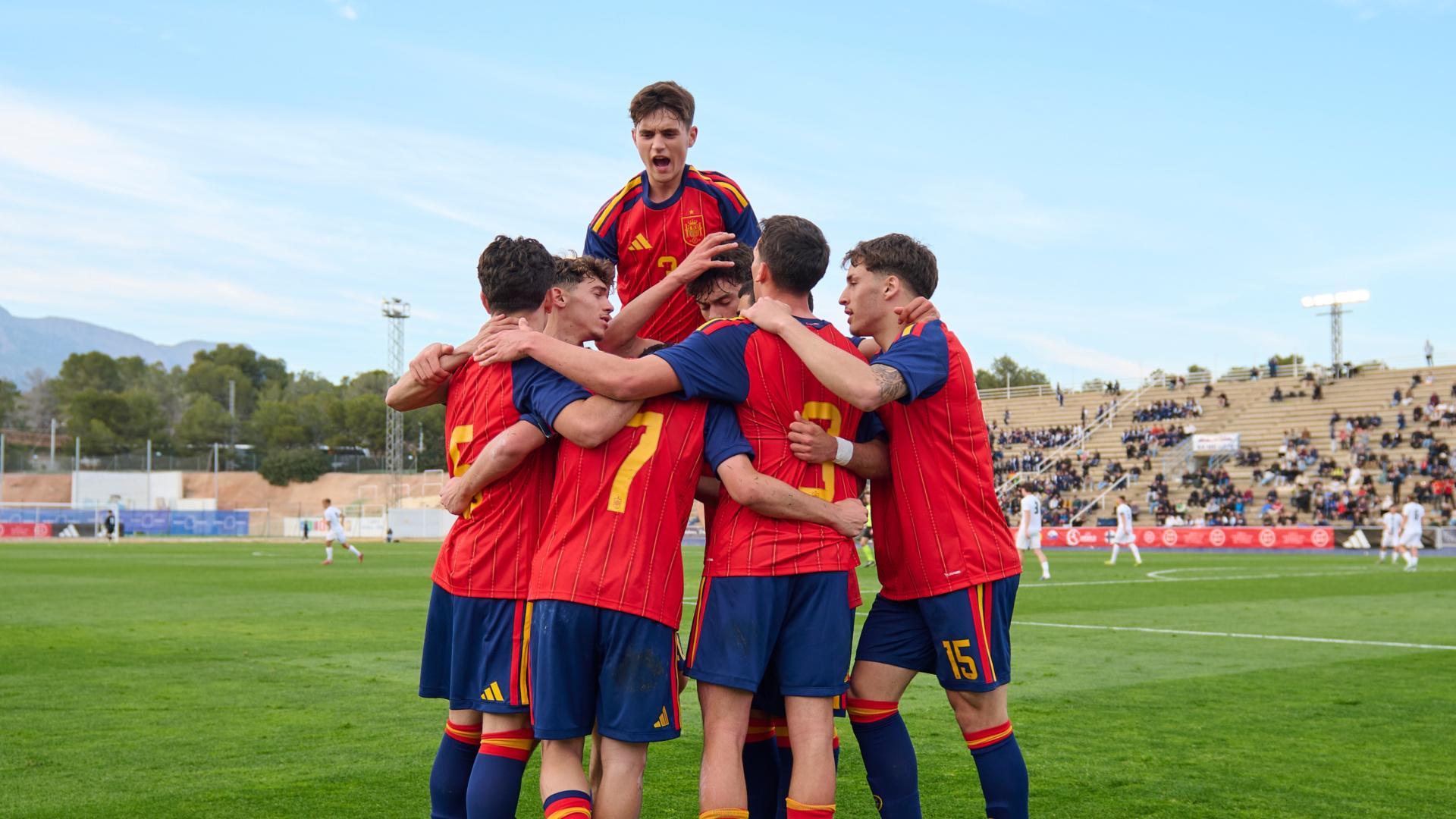 España sub-19 golea a Finlandia y se jugará el billete al Europeo ante Países Bajos