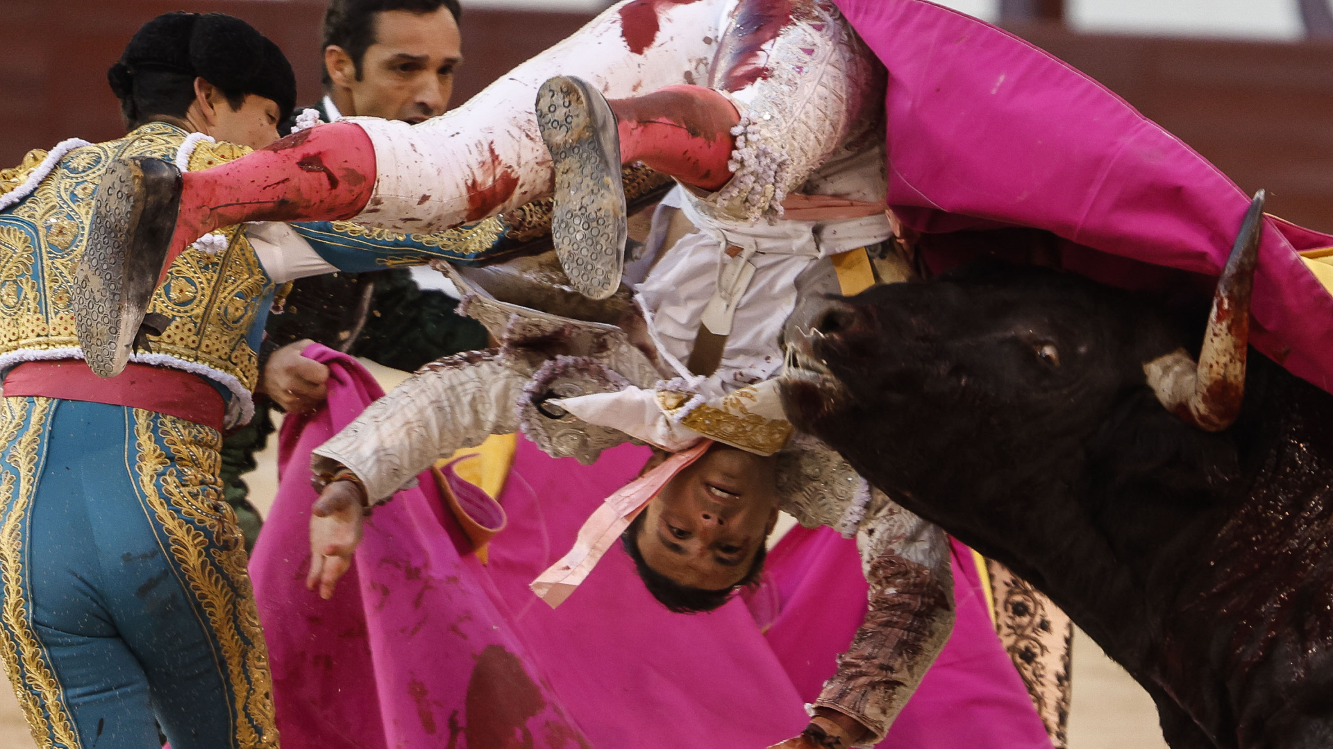 El milagro de Cristian Pérez en una tarde de frío y verdad en Las Ventas