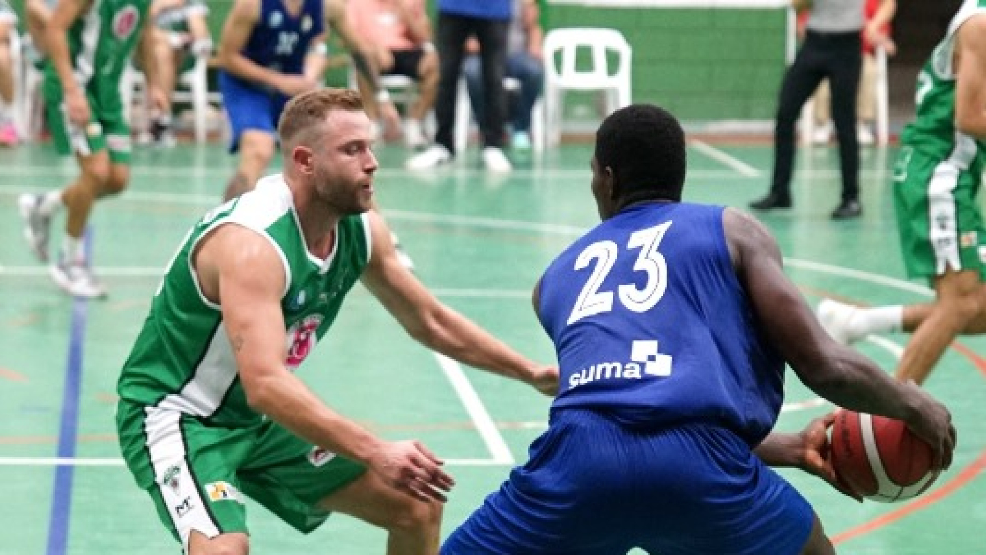 Suma renueva su compromiso con el deporte alicantino: casi medio millón de euros para 56 equipos