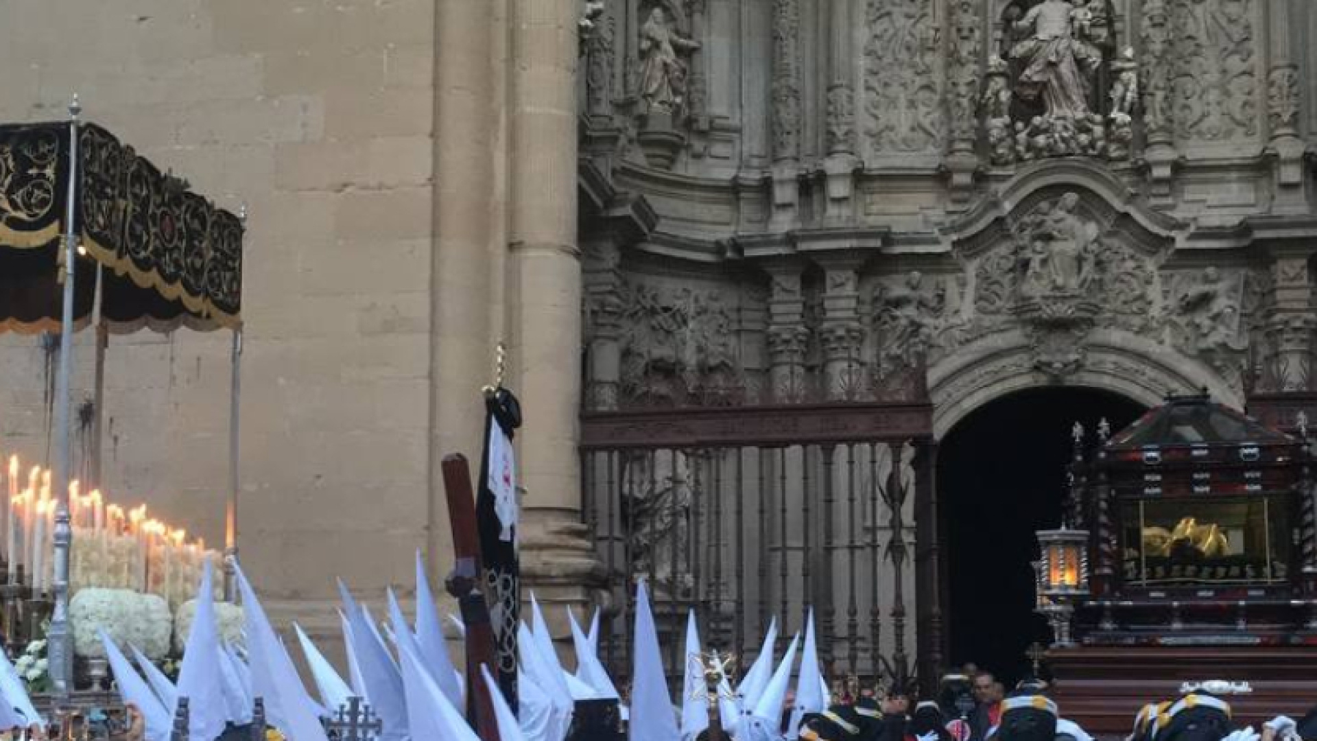 Habilitan la reserva de sillas para la procesión del Santo Entierro en Logroño: Precios y gasto de la iniciativa