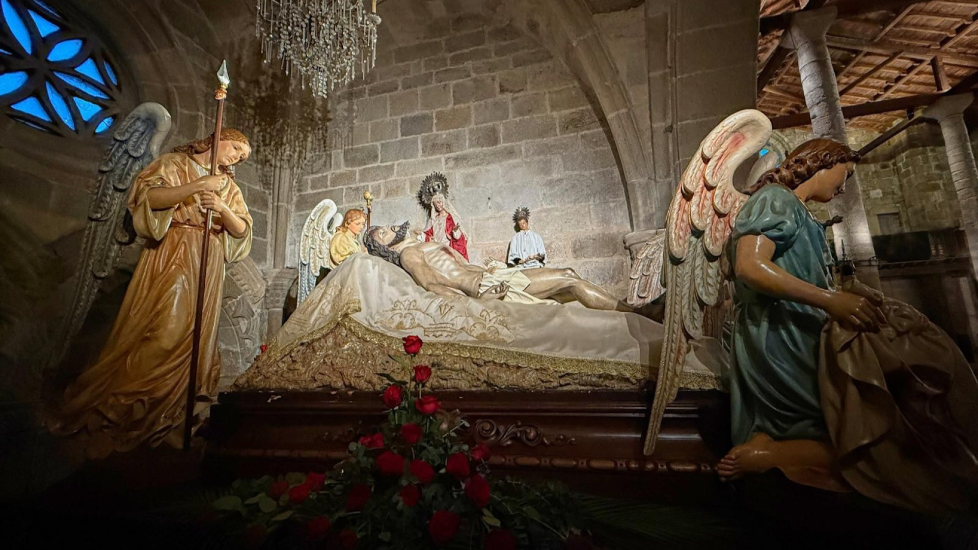 En este pueblo de Lugo celebran "una Semana Santa sentida" en la que te invitan a participar