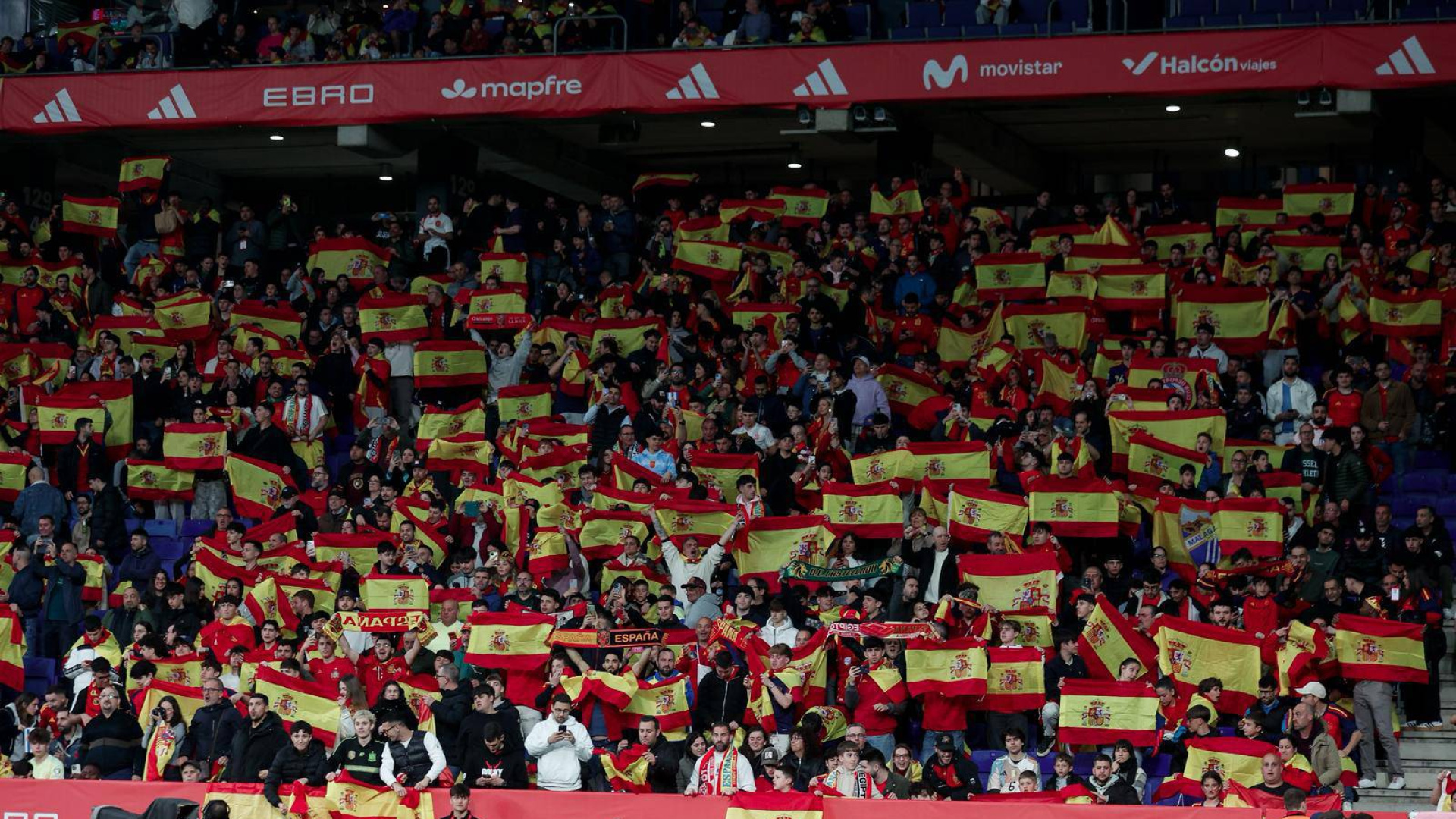 Los Mossos investigan los cánticos contra los musulmanes en Cornellá