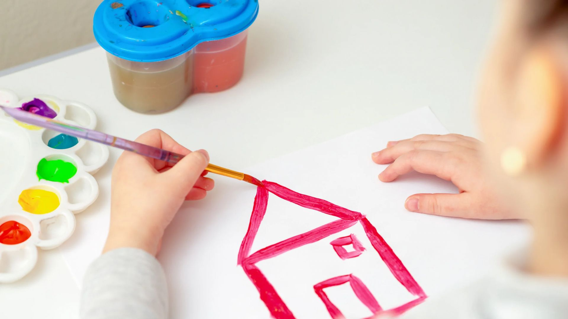 Baleares da el paso definitivo para implantar el modelo 'Barnahus': ¿Cómo protegerá a los menores víctimas de abusos?