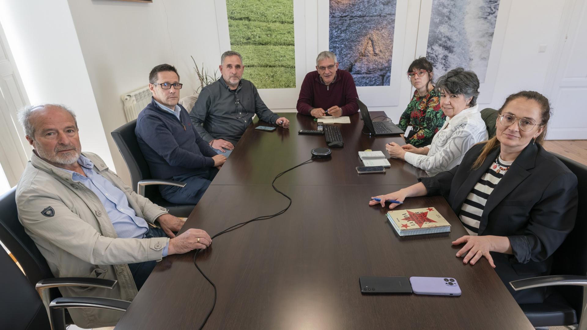 San Sadurniño, Moeche, As Somozas y Cerdido exploran la gestión compartida de sus Juzgados de Paz y otros servicios