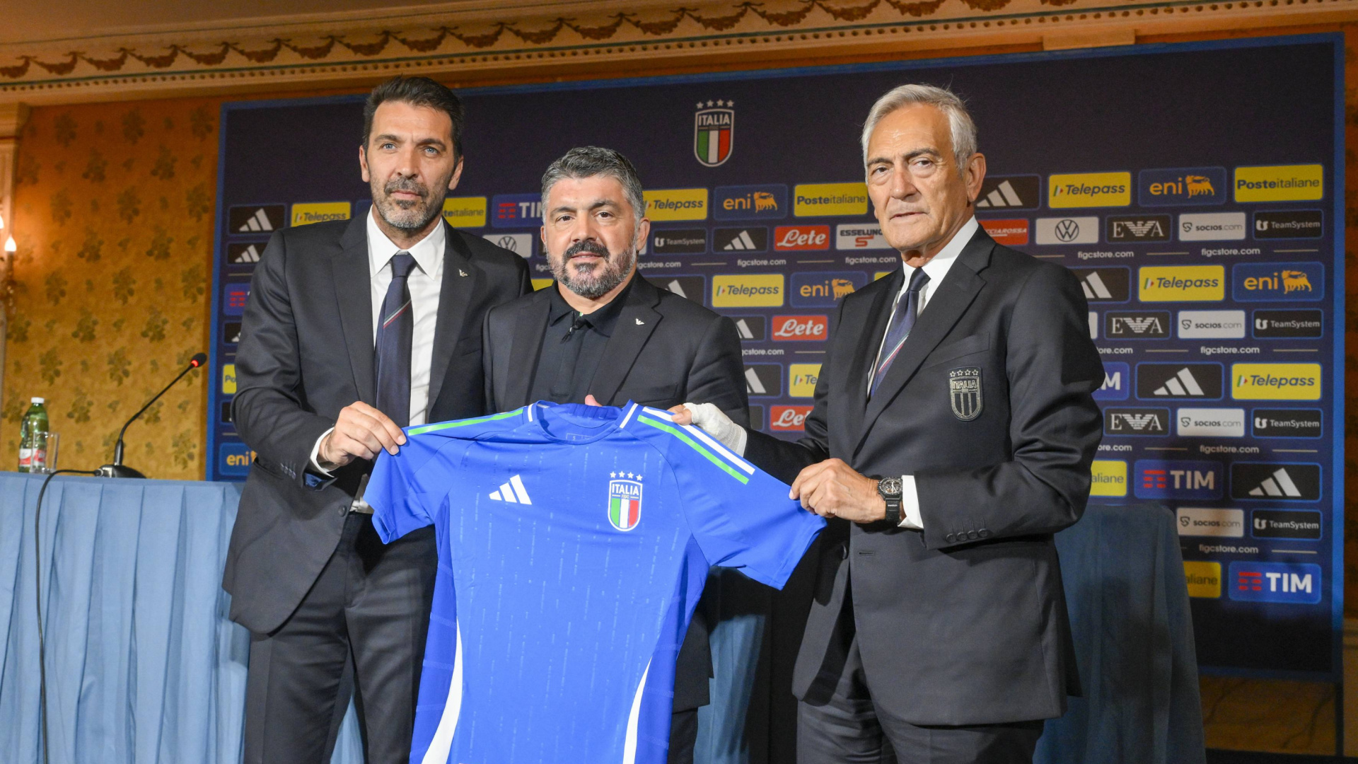 Siguen las dimisiones en Italia: Buffon también renuncia y la continuidad de Gattuso está en el aire