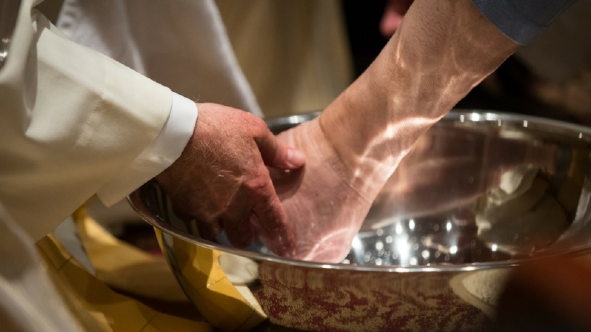 Sigue la Misa de la Cena del Señor y el lavatorio de pies desde la catedral de Toledo