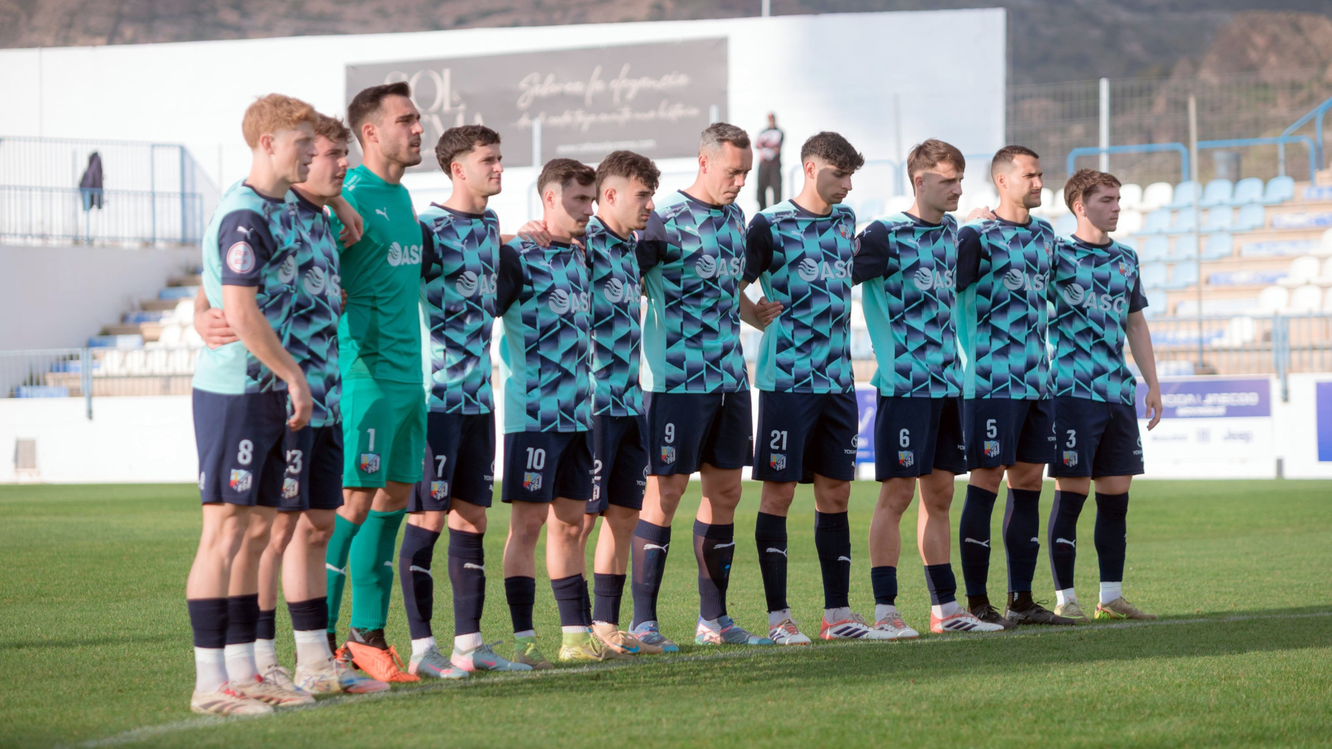 Con el ascenso en juego el líder CF Motril recibe al segundo Mijas Las Lagunas