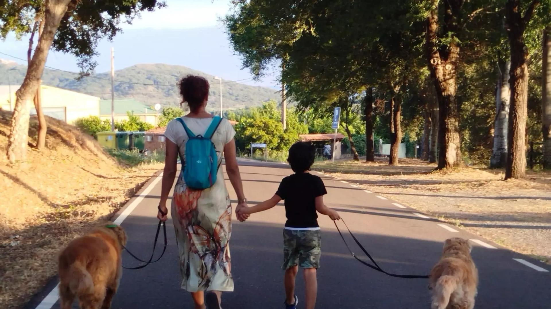 Unos padres revolucionan la sanidad extremeña con una carta: 'Queremos cambiar la forma en que se atiende al autismo'