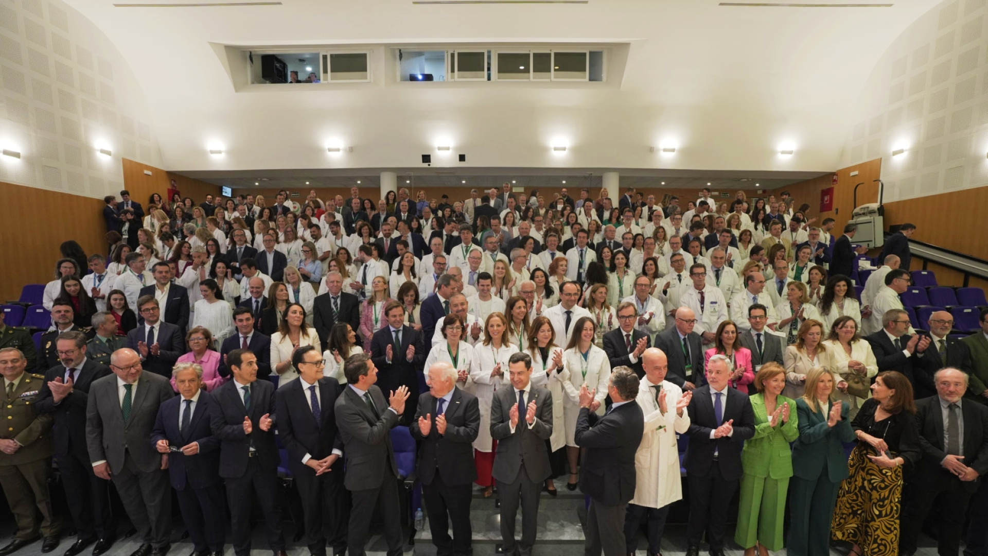 El Reina Sofía de Córdoba se viste de gala para celebrar medio siglo de historia y excelencia médica