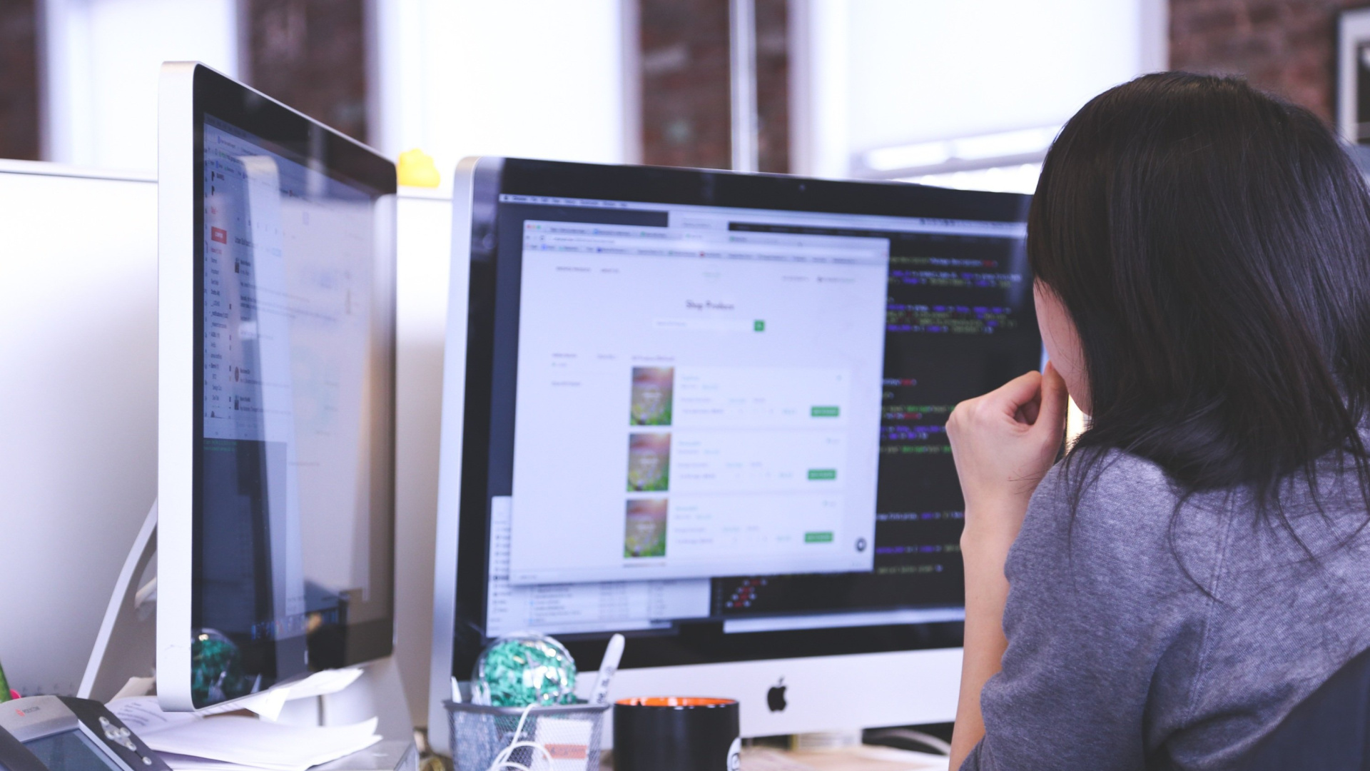 Cartagena ofrece ayudas de 200 euros a sus jóvenes para estudiar o trabajar en el extranjero