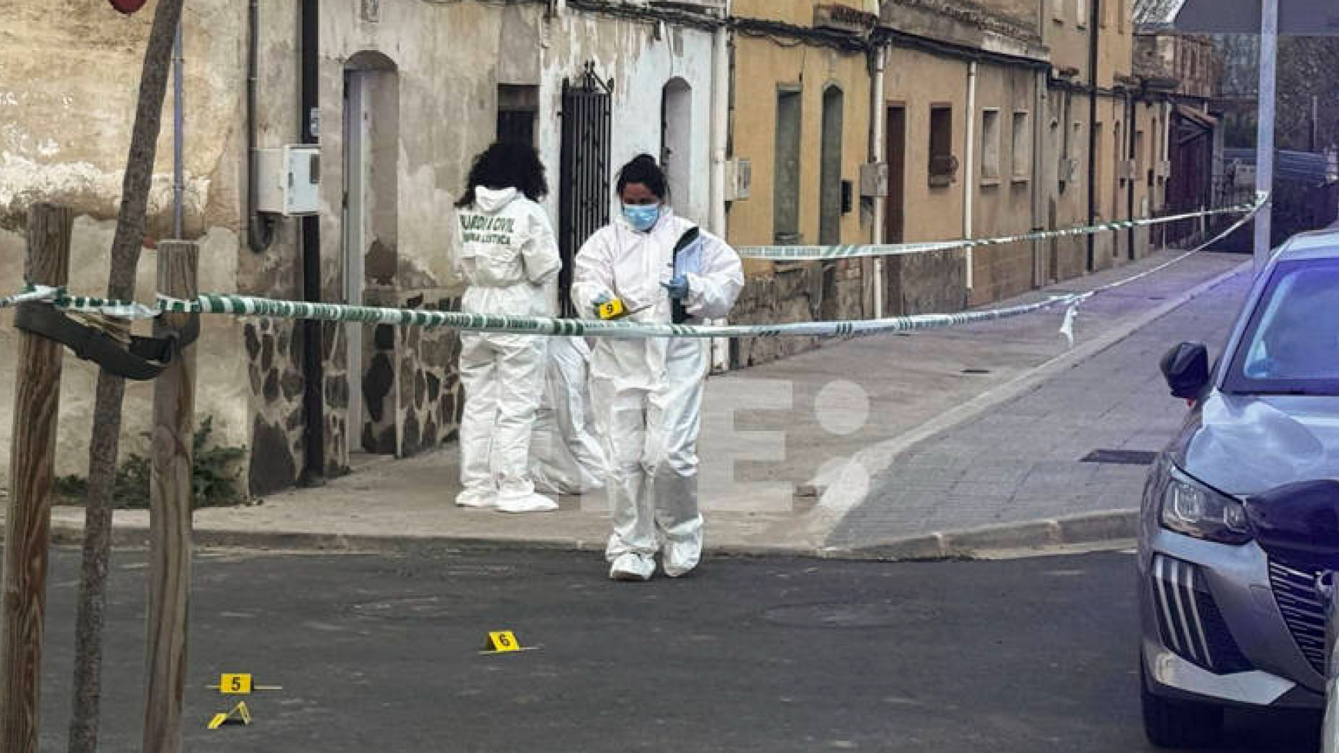 Investigan la muerte violenta de un hombre en plena calle en Tirgo: Decretado el secreto de sumario