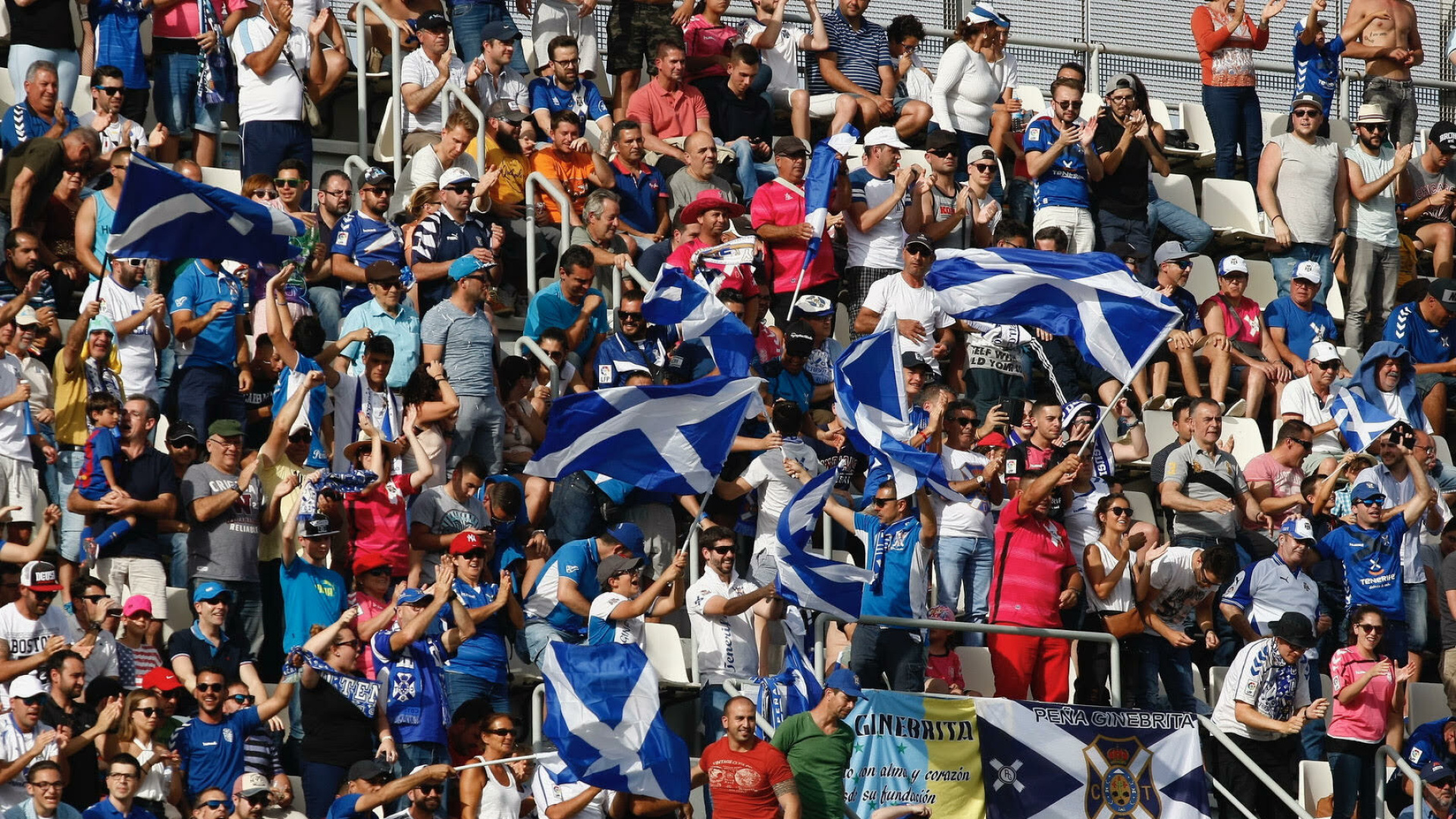 Fran León lo confirma: “Habrá mil entradas para los blanquiazules en El Toralín”